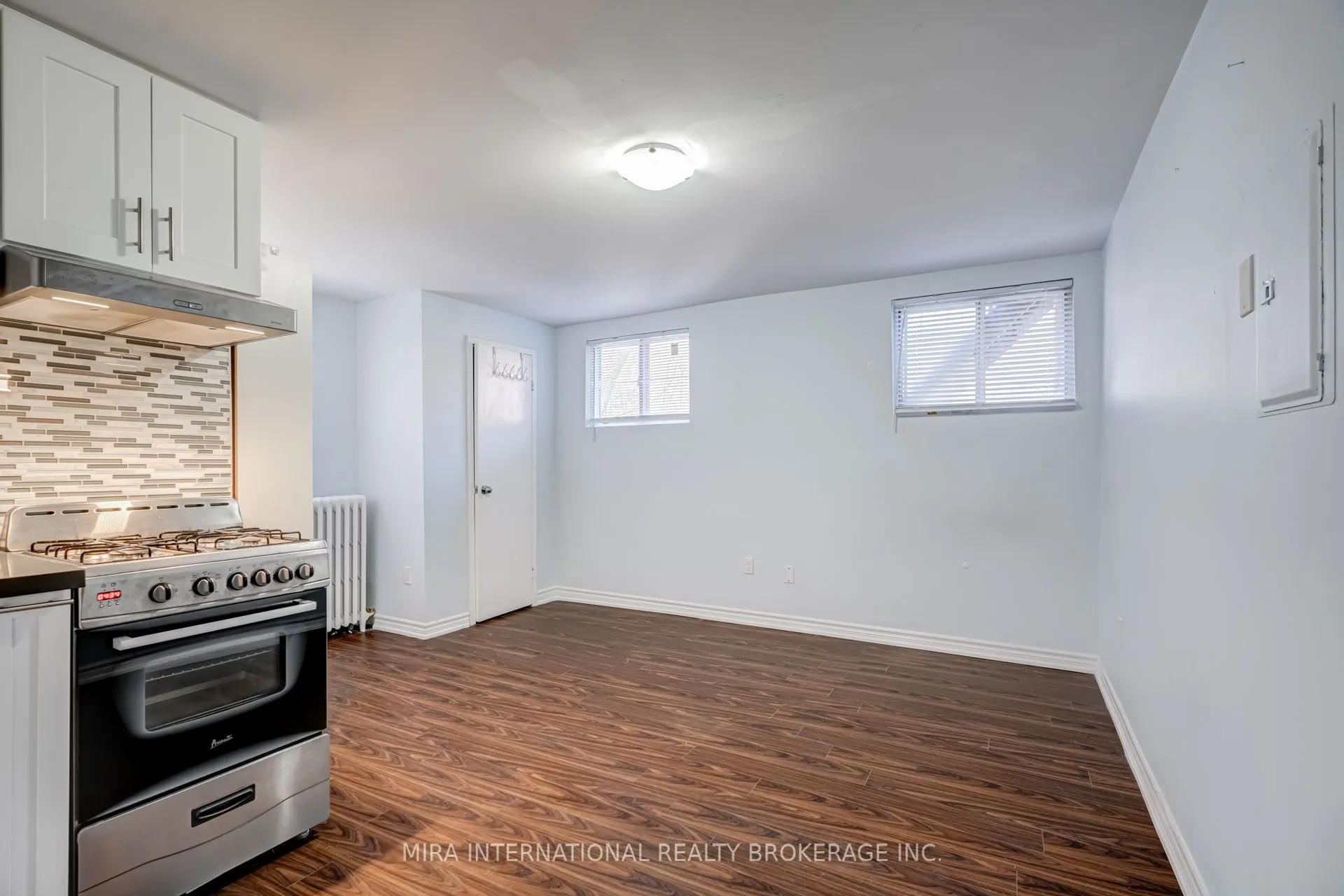 70 Melbourne Avenue #106