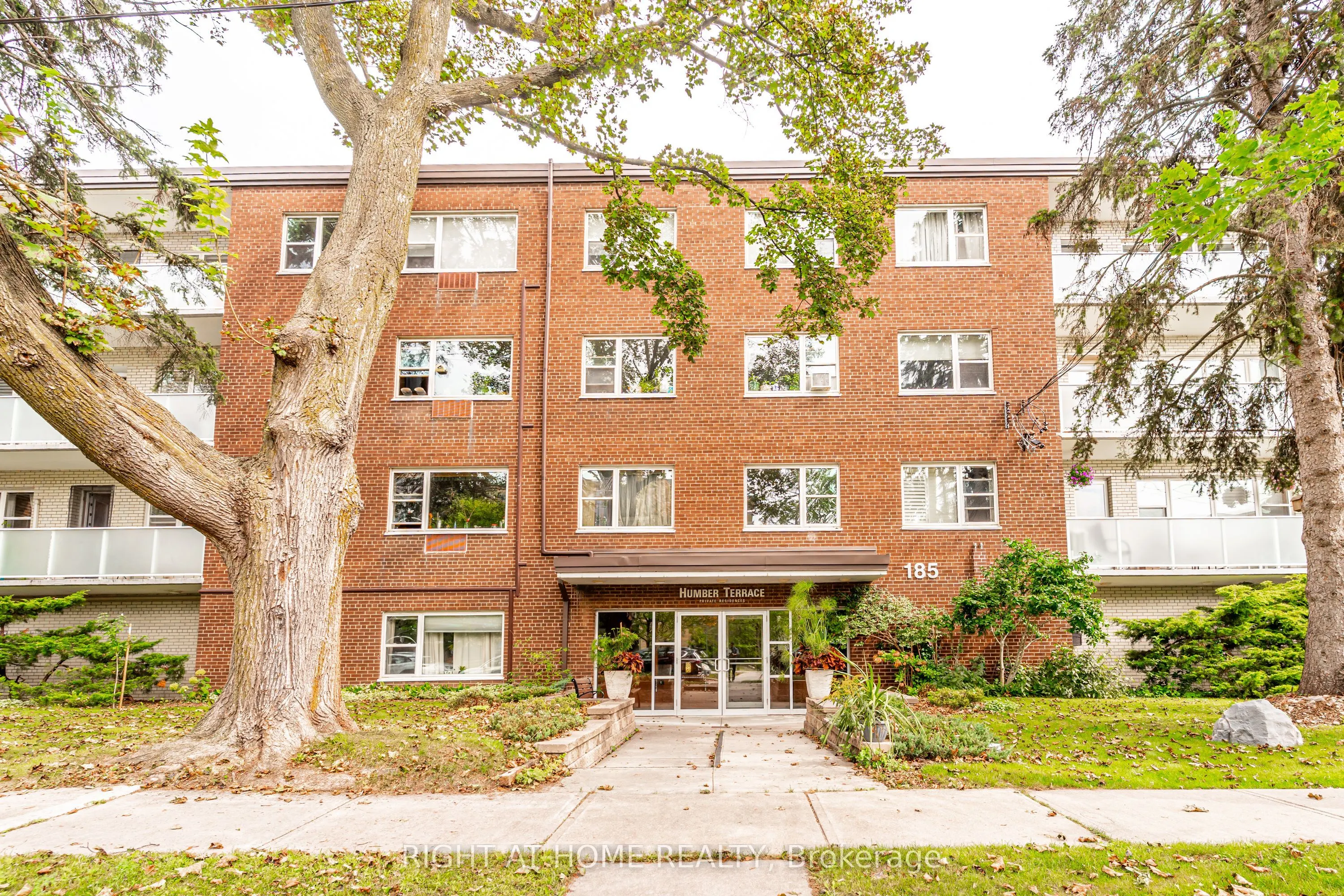 185 Stephen Drive #406