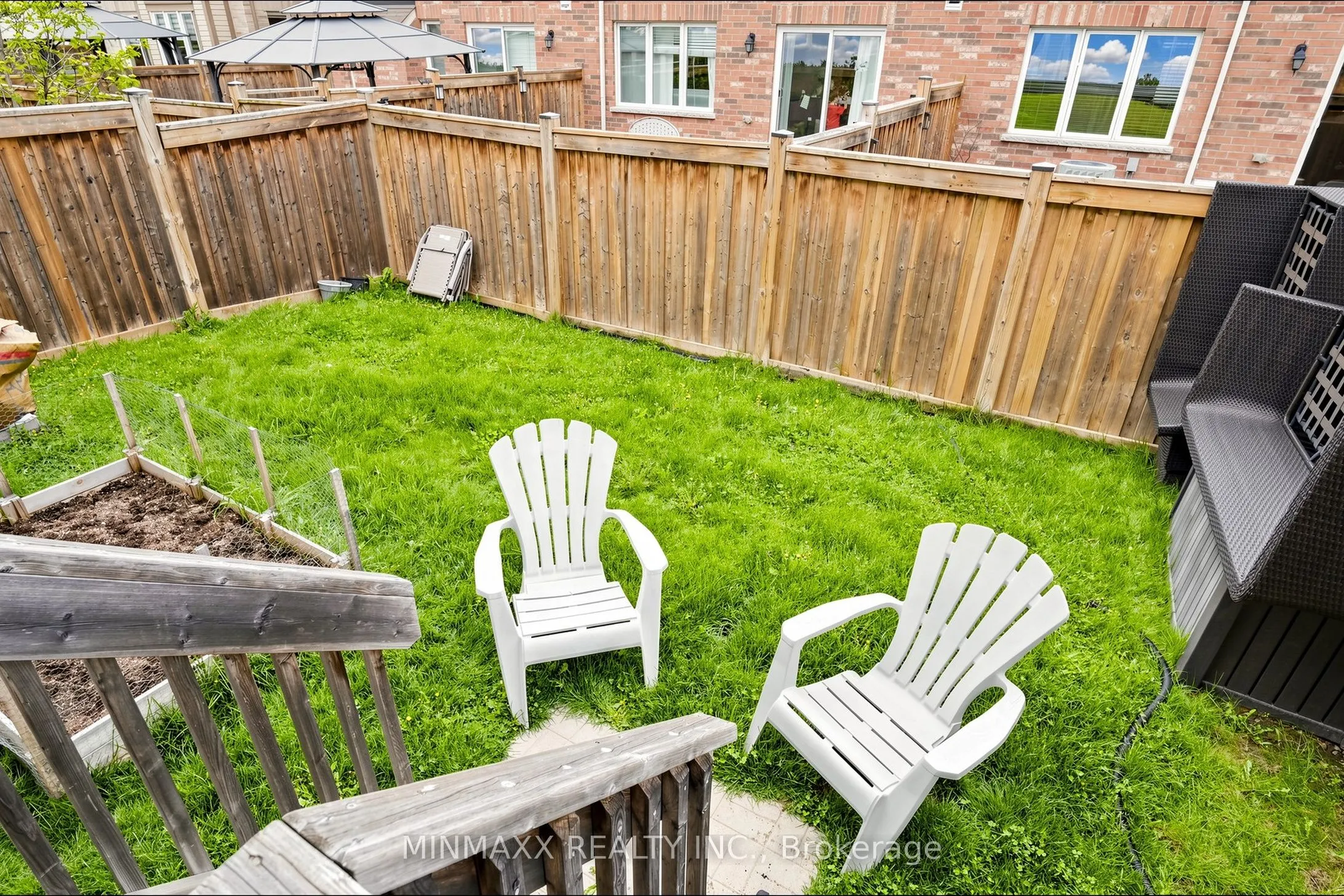 30 Dredge Court