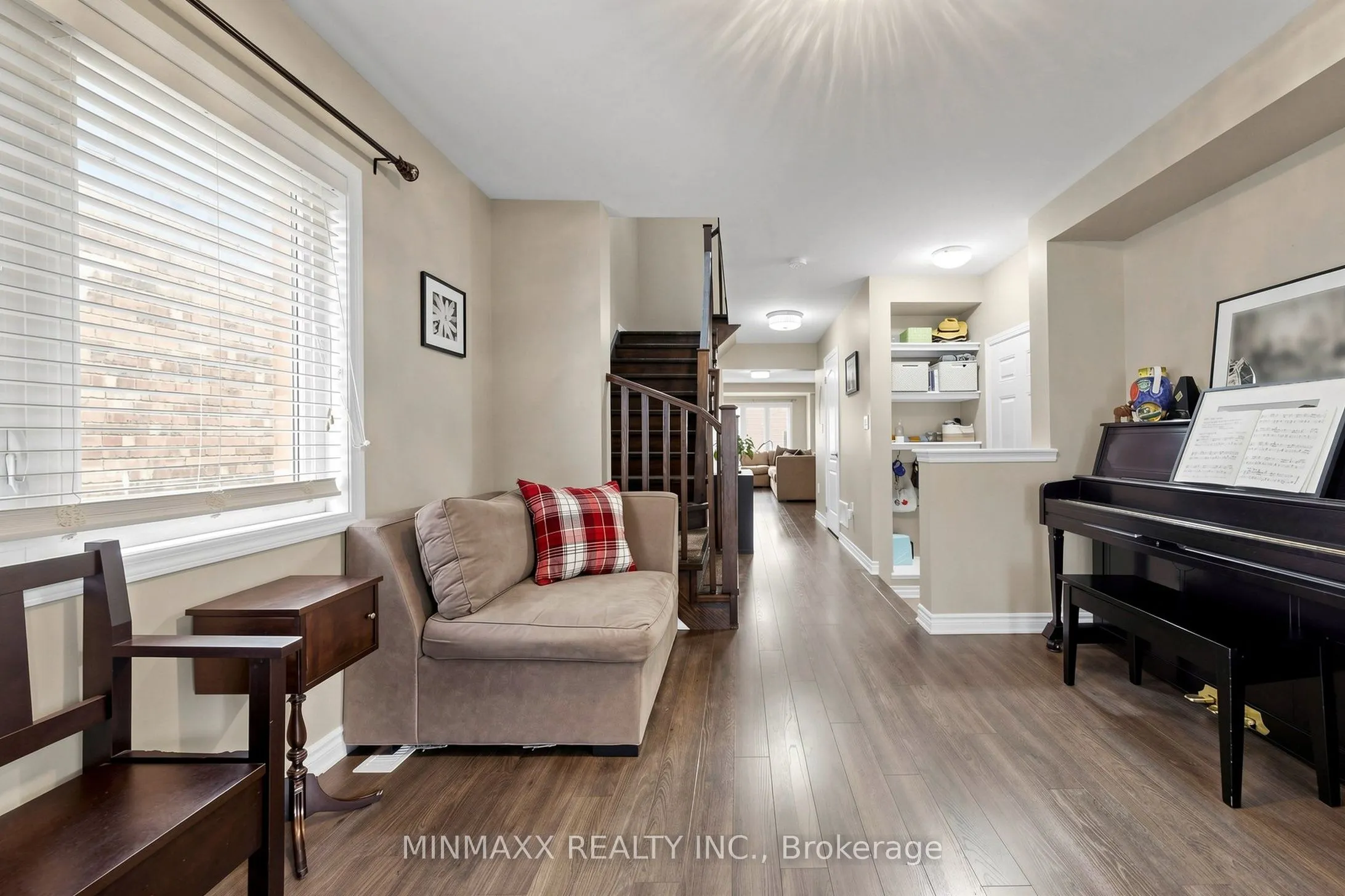 30 Dredge Court