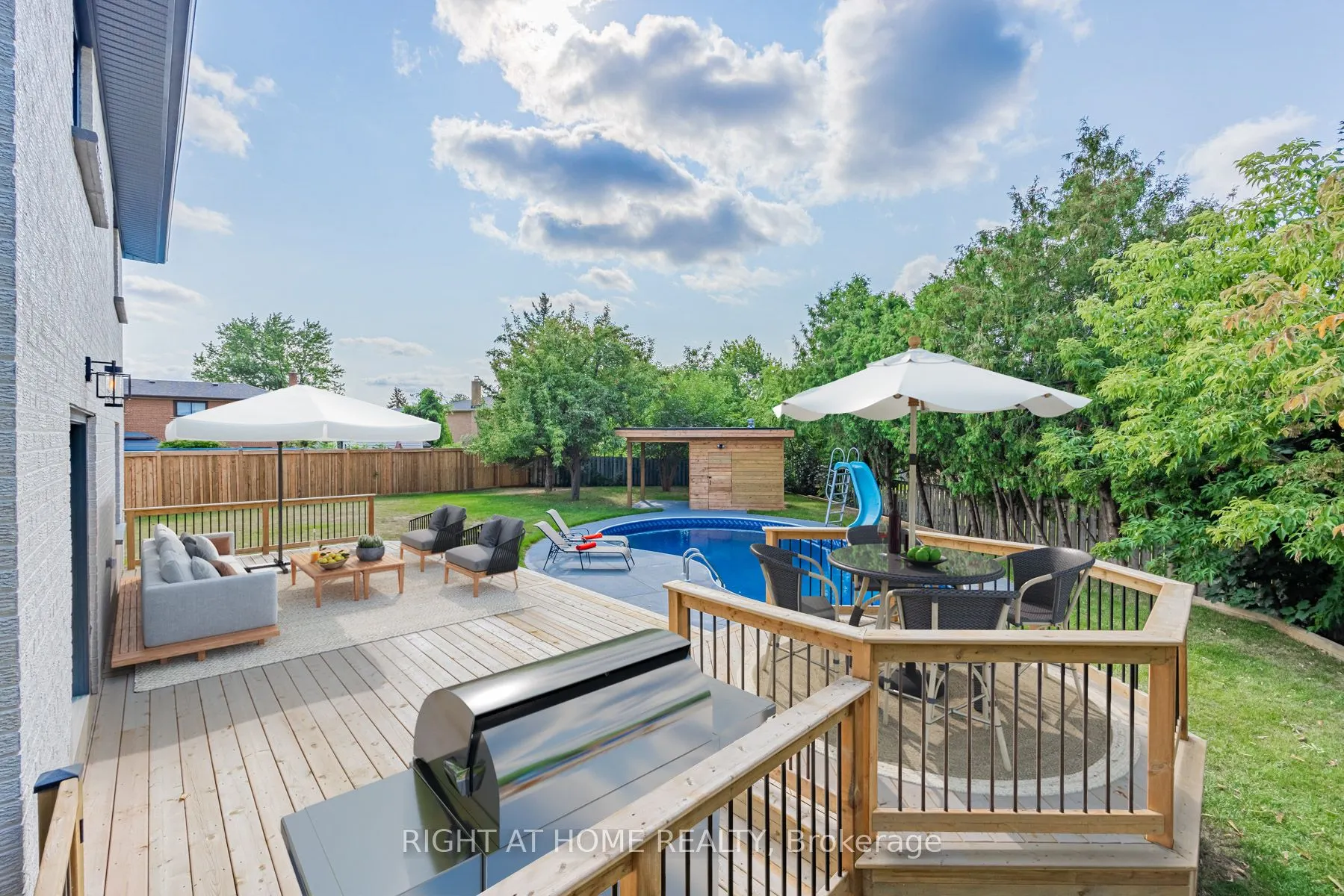 690 Hillman Crescent