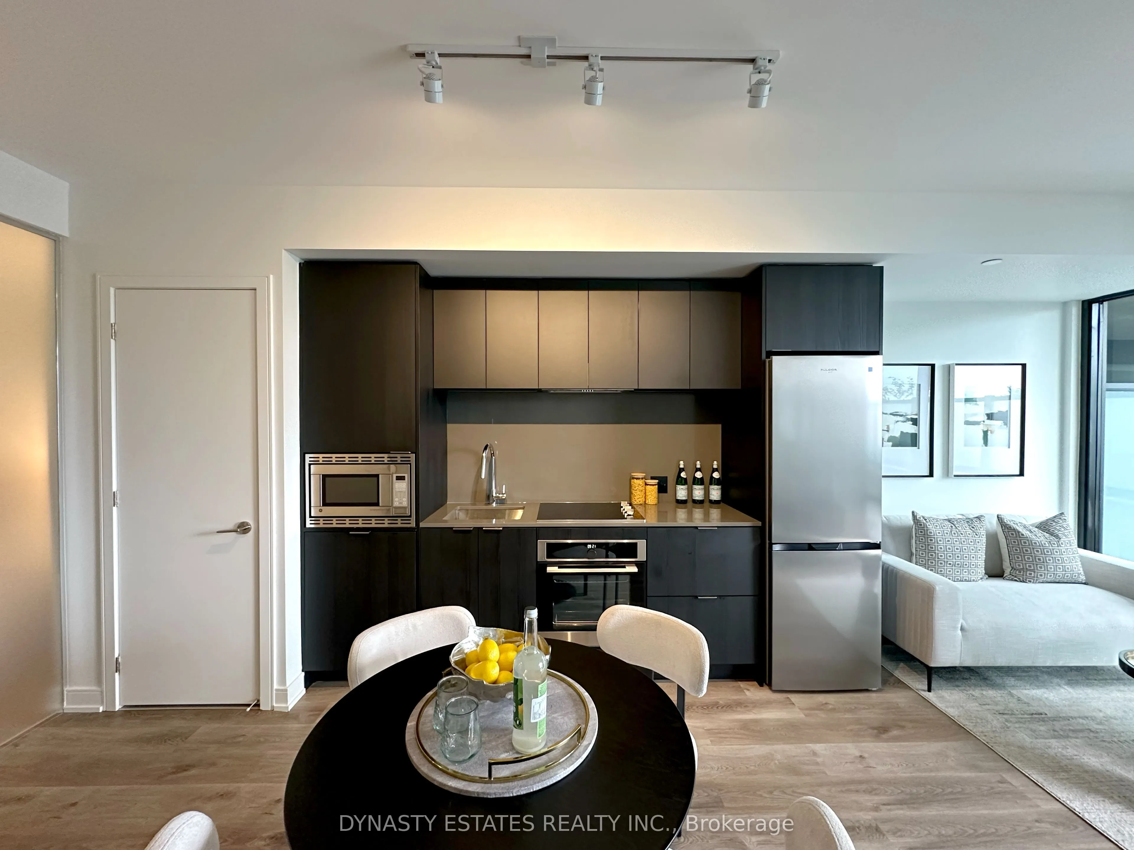 3009 Novar Road #226