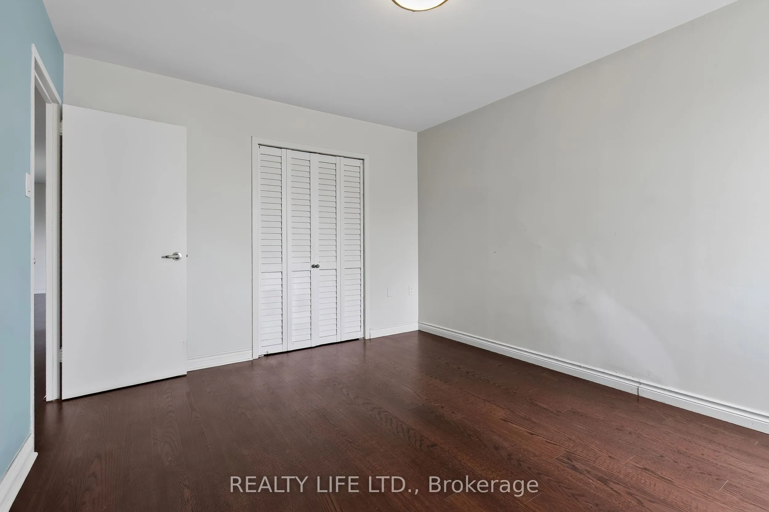 41 Lake Shore Drive #502