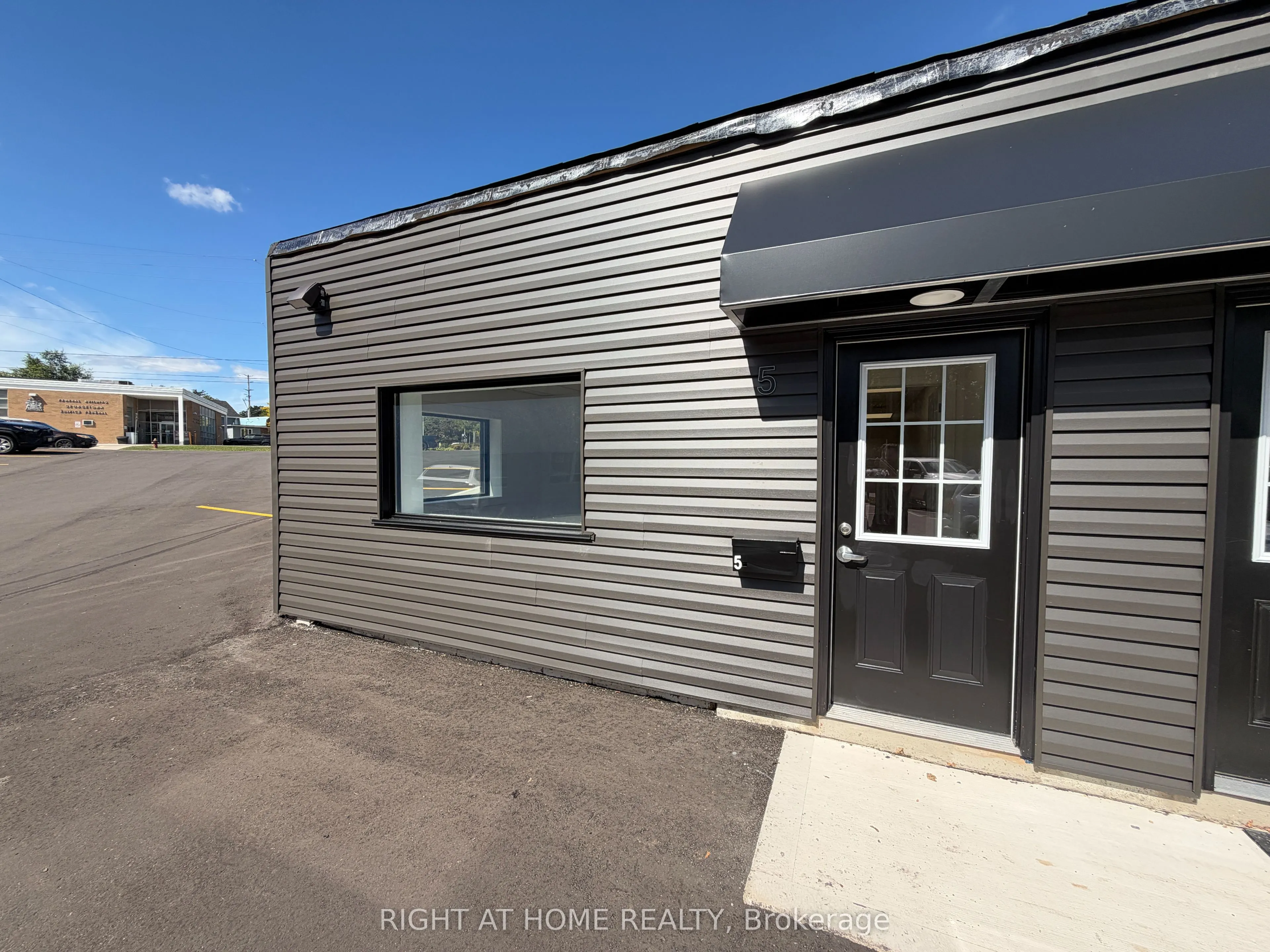 116 Guelph Street #5
