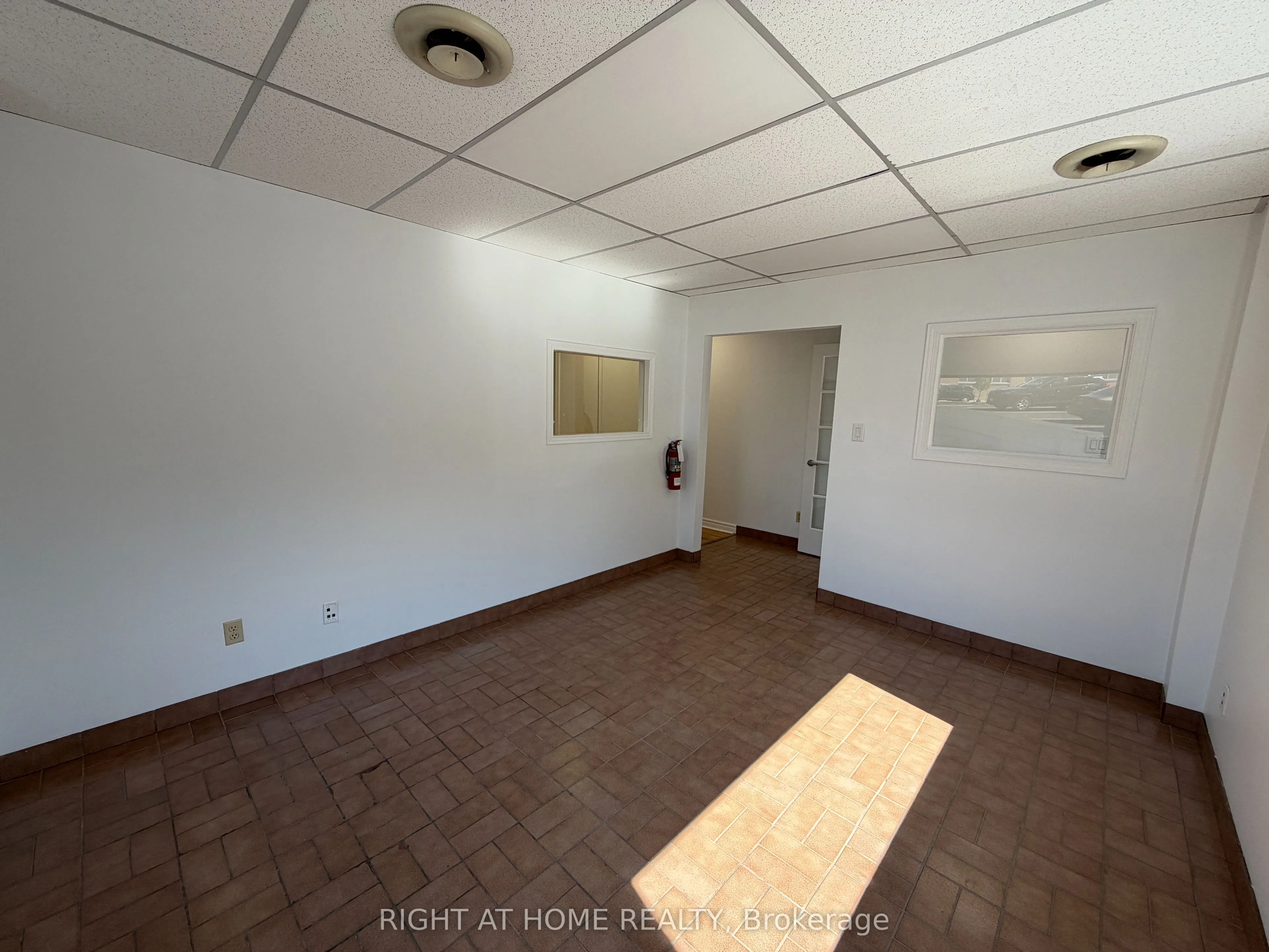 116 Guelph Street #5