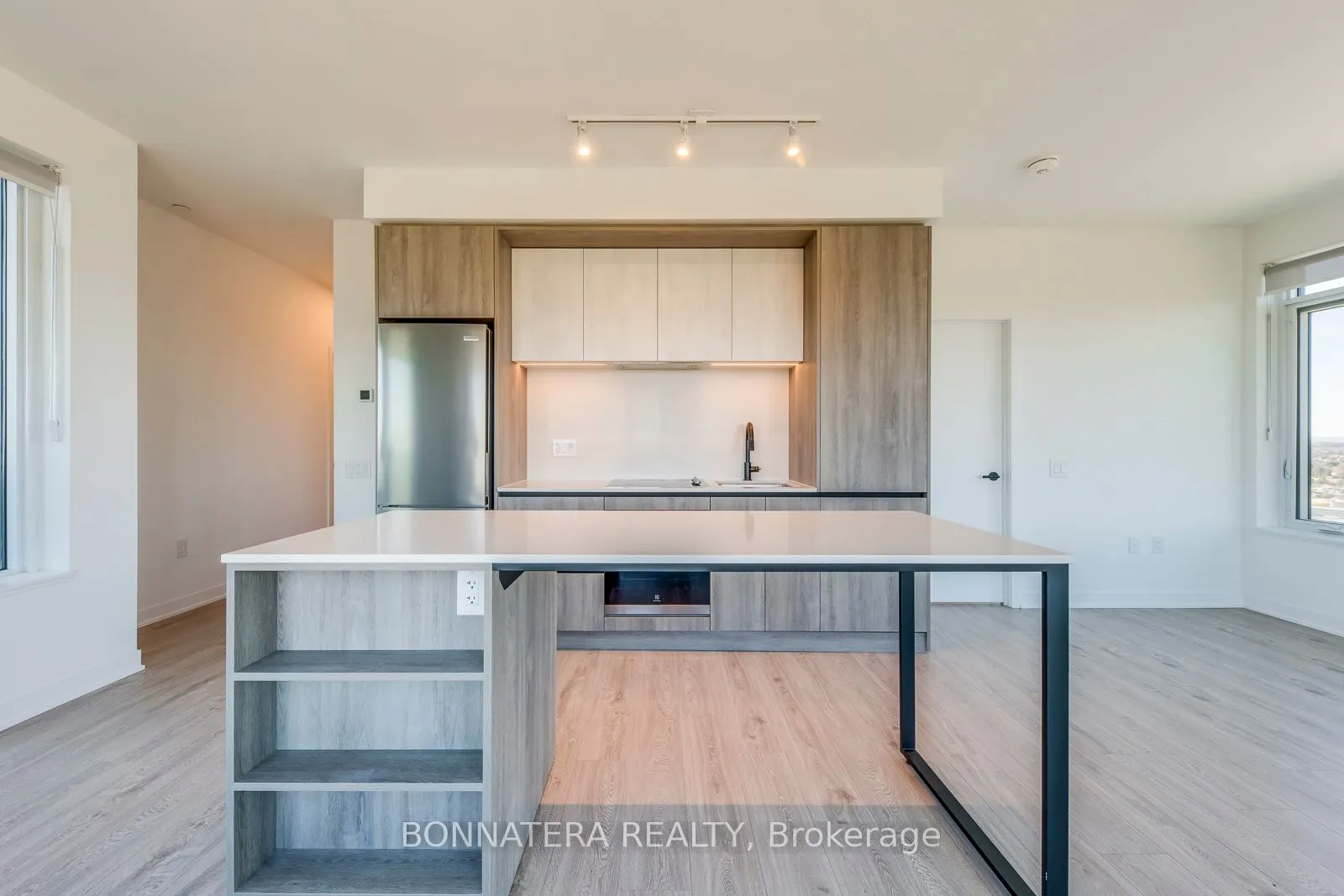 2495 Eglinton Avenue W #1810