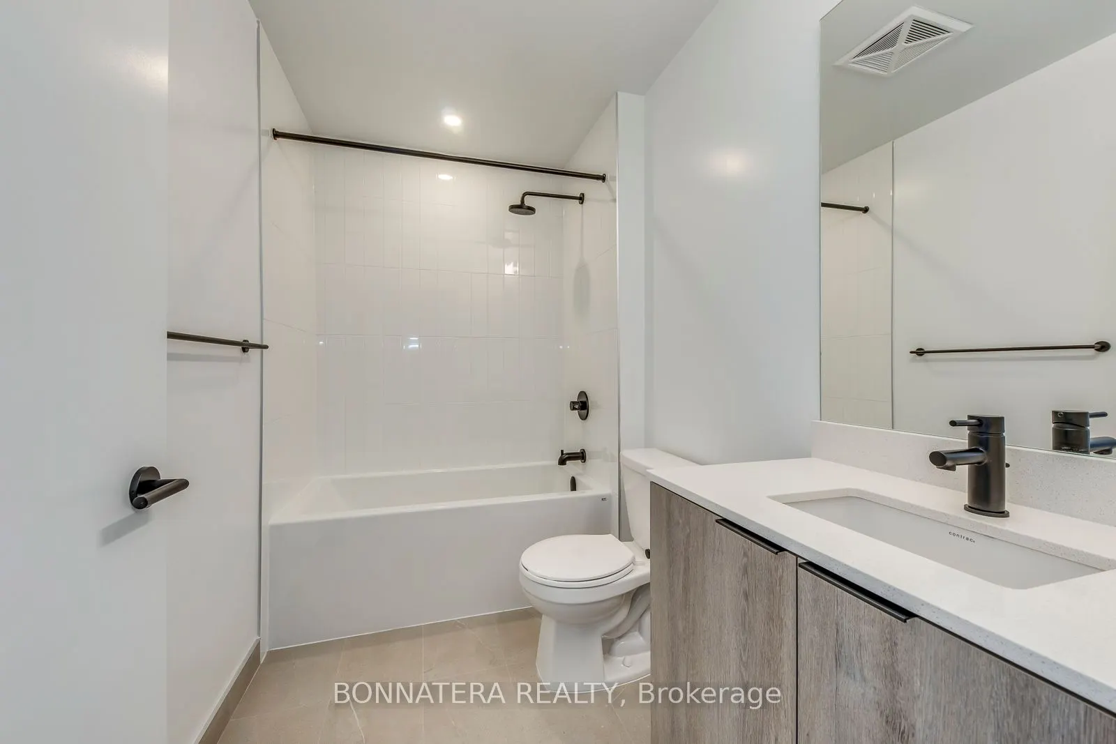 2495 Eglinton Avenue W #1810