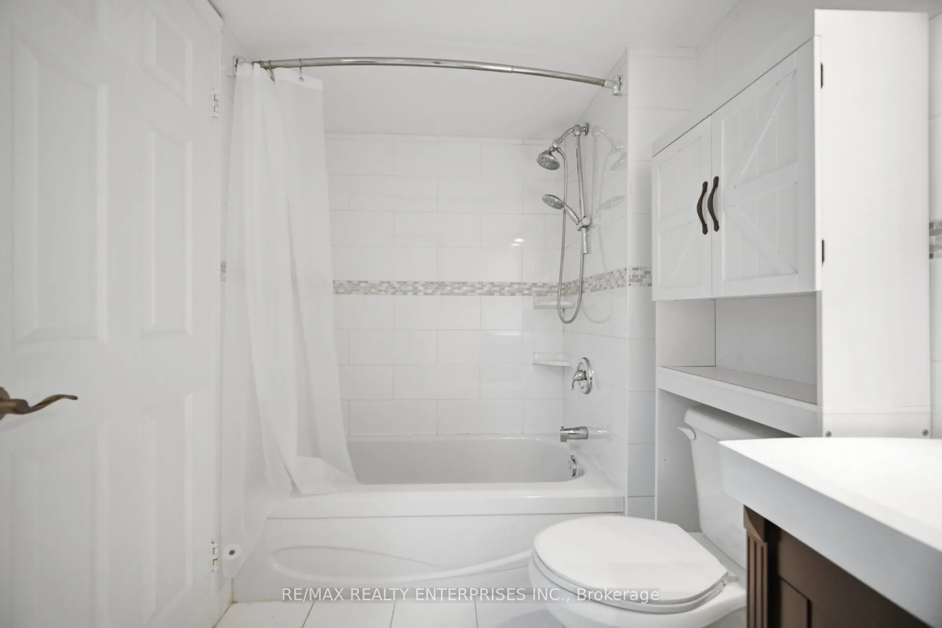 2261 Lake Shore Boulevard W #607