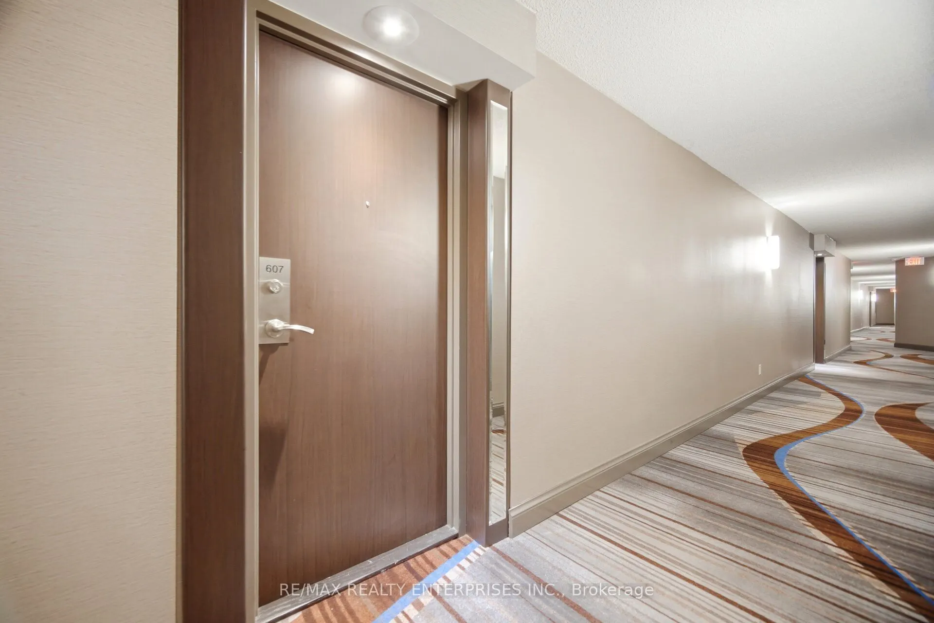 2261 Lake Shore Boulevard W #607