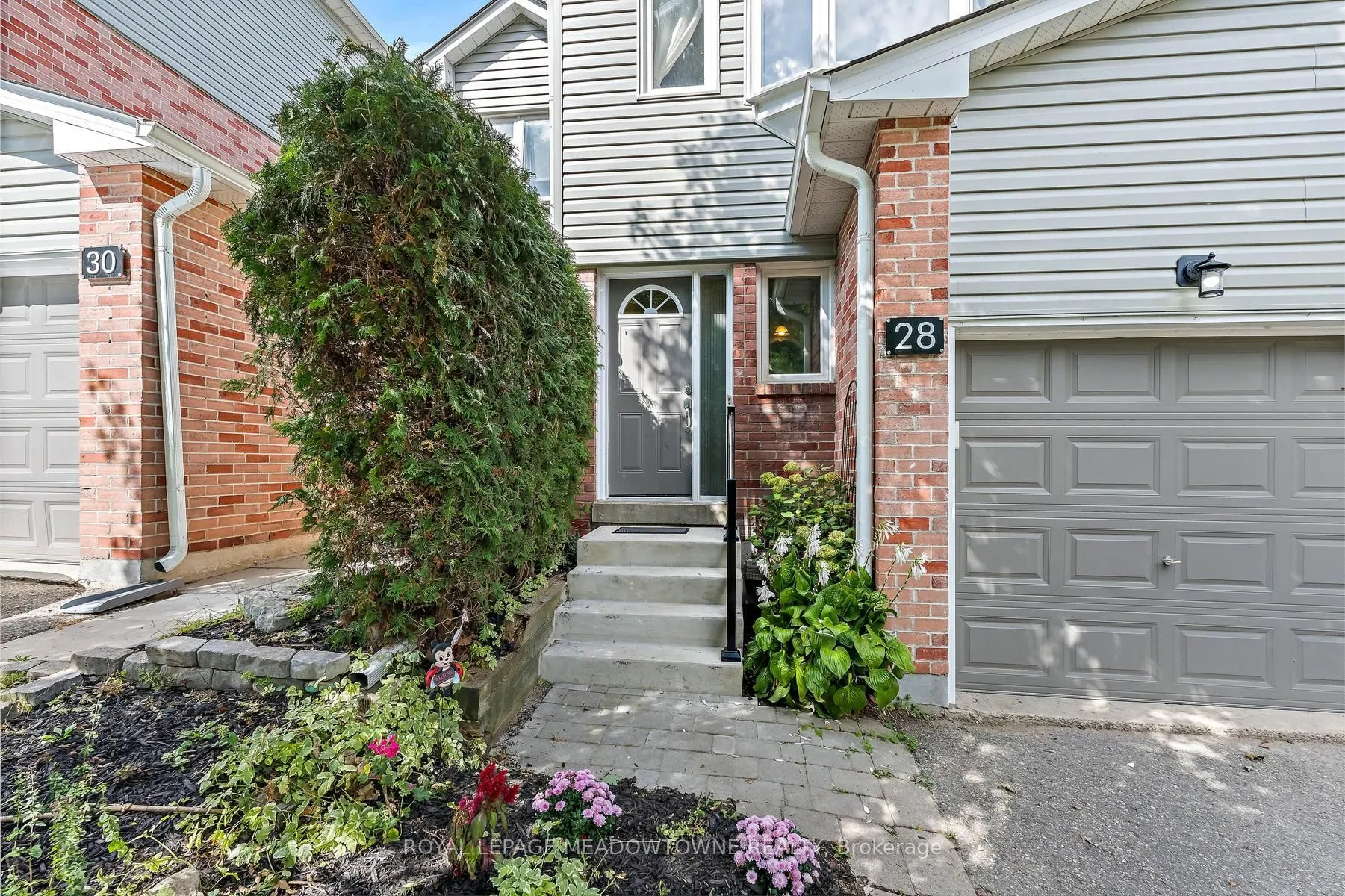 28 Maple Avenue #174