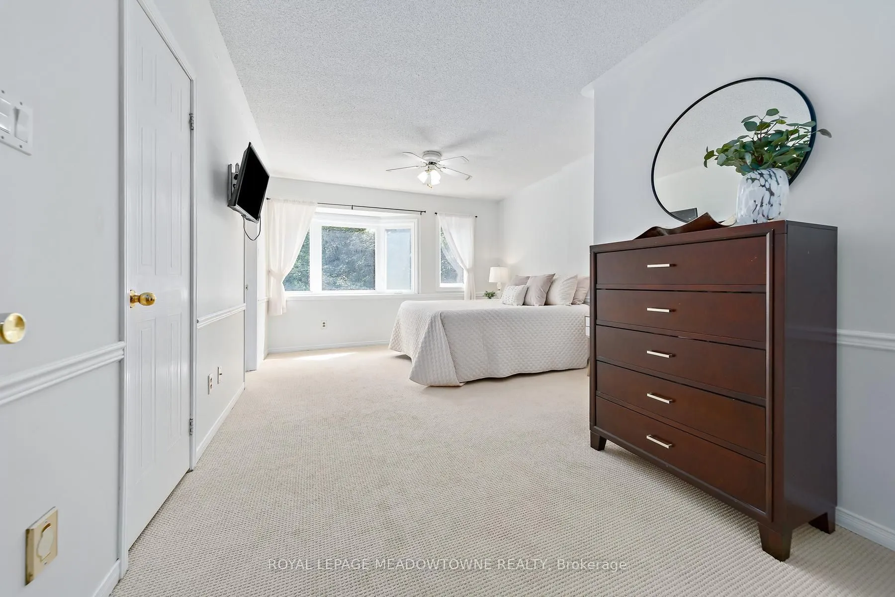 28 Maple Avenue #174