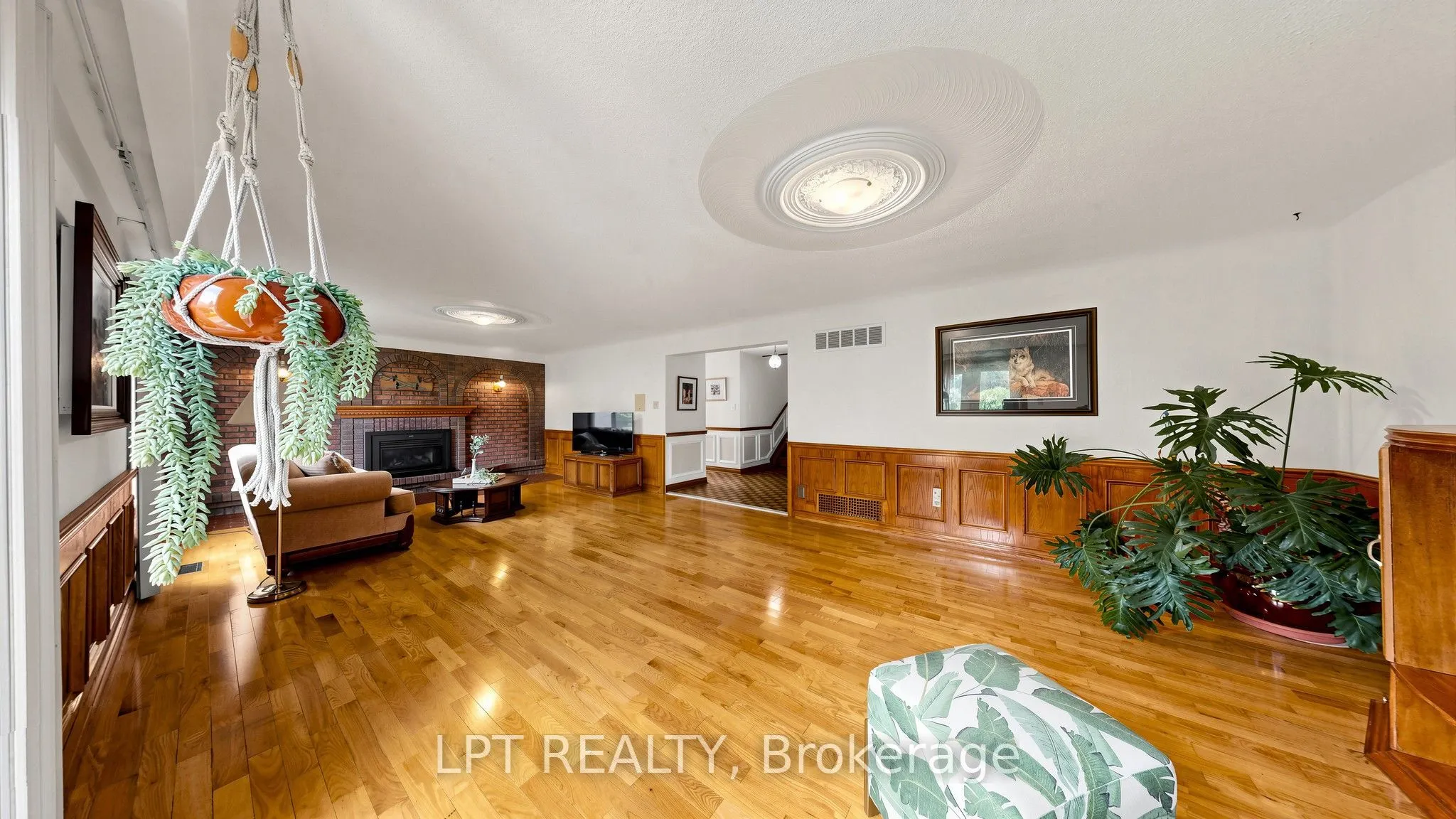 3185 Parkerhill Road