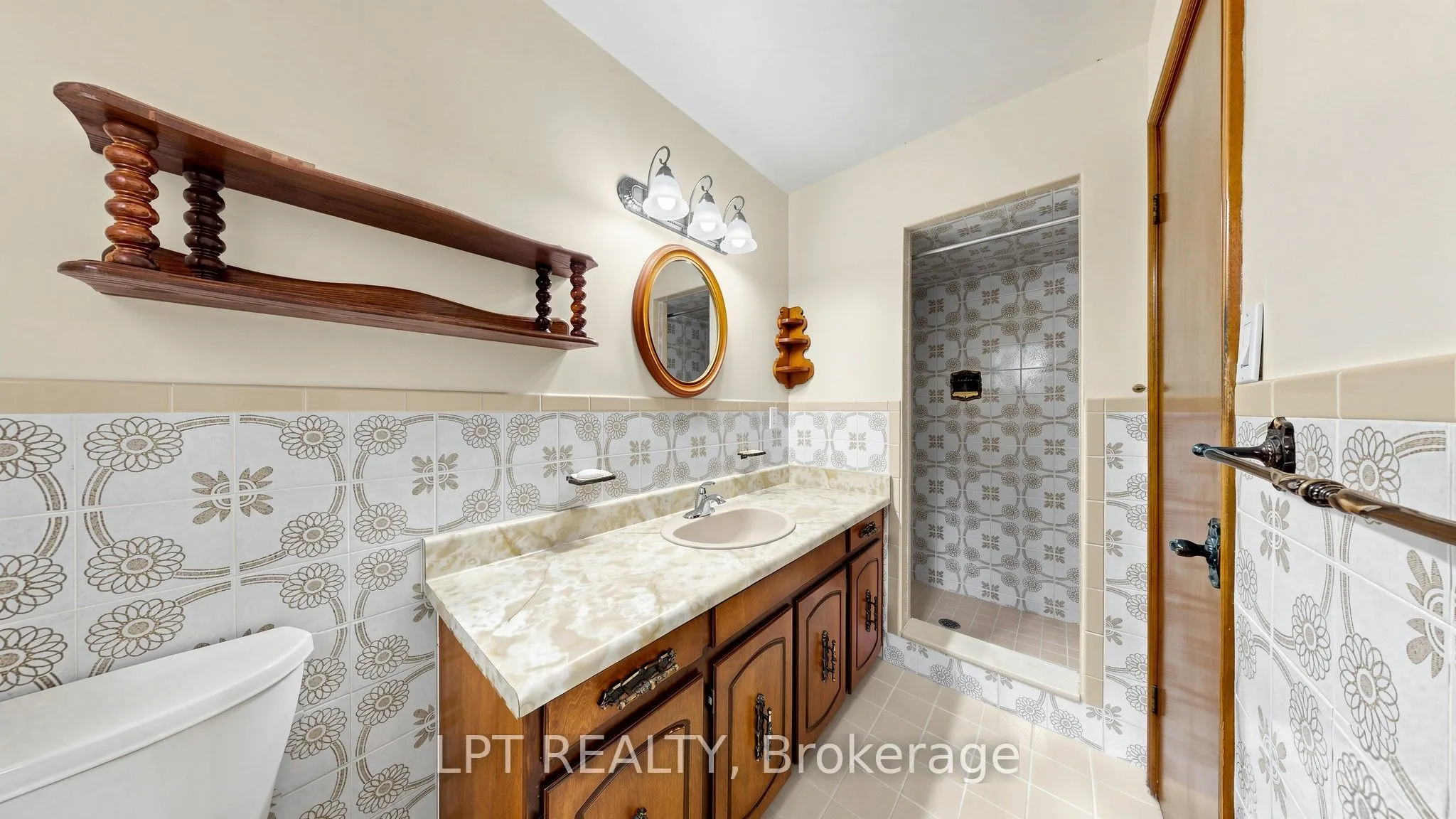 3185 Parkerhill Road