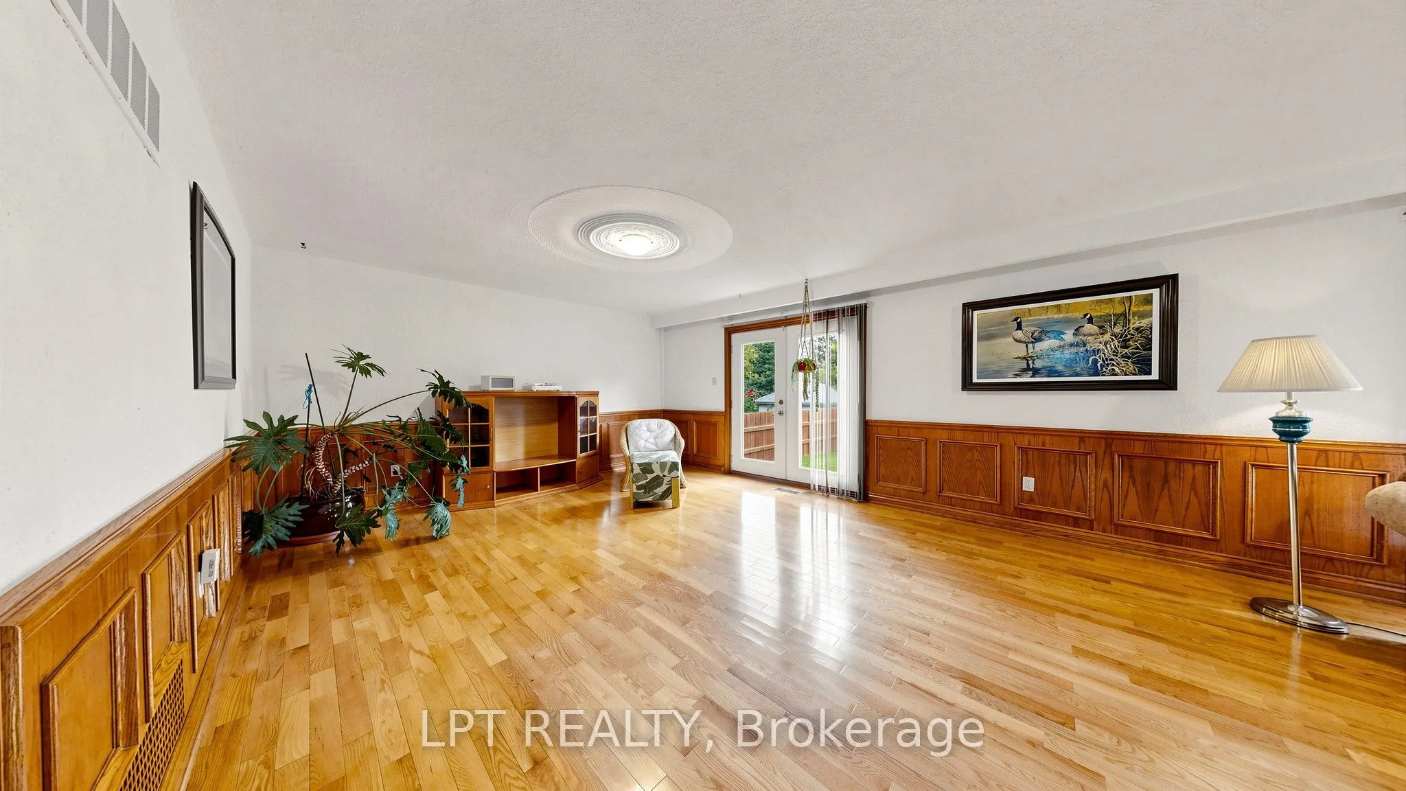 3185 Parkerhill Road