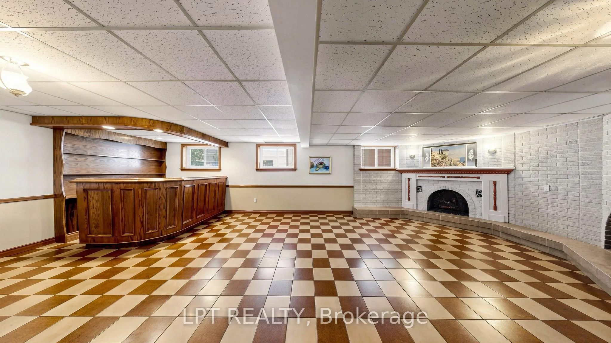 3185 Parkerhill Road