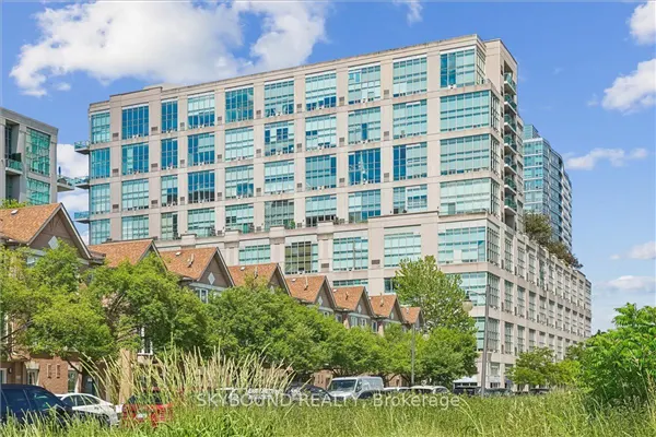 300 Manitoba Street #302