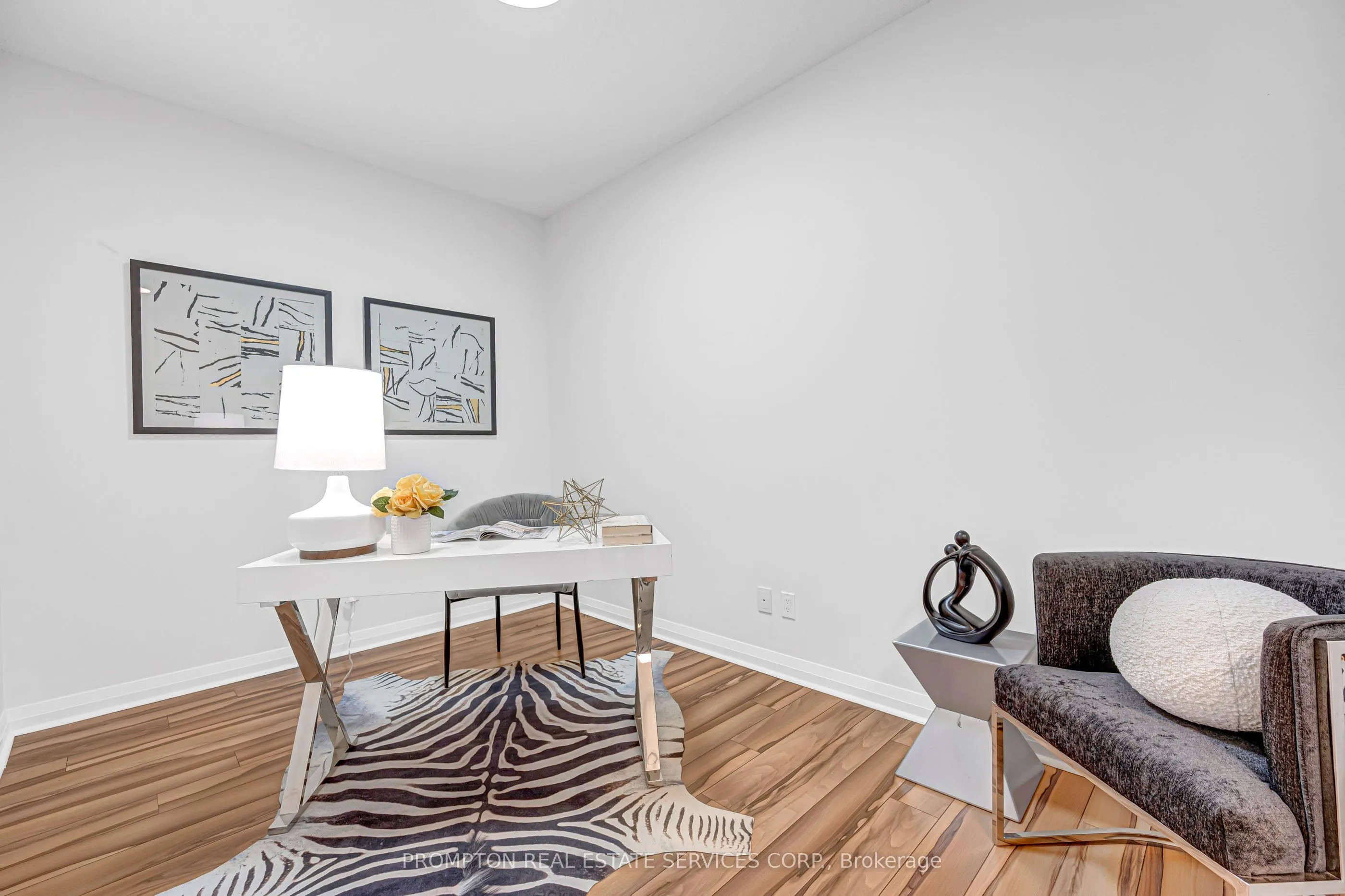 55 Eglinton Avenue W #108