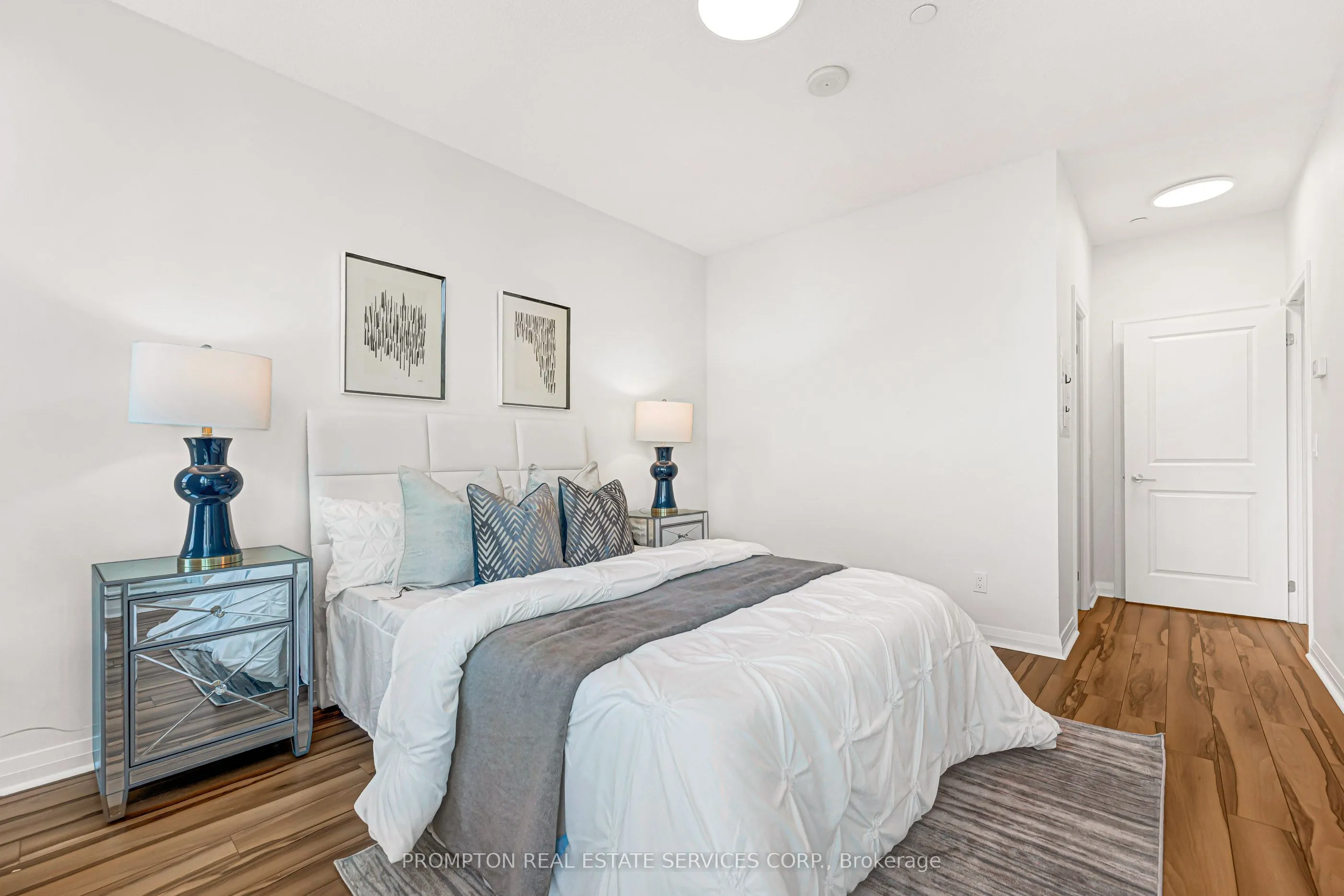55 Eglinton Avenue W #108