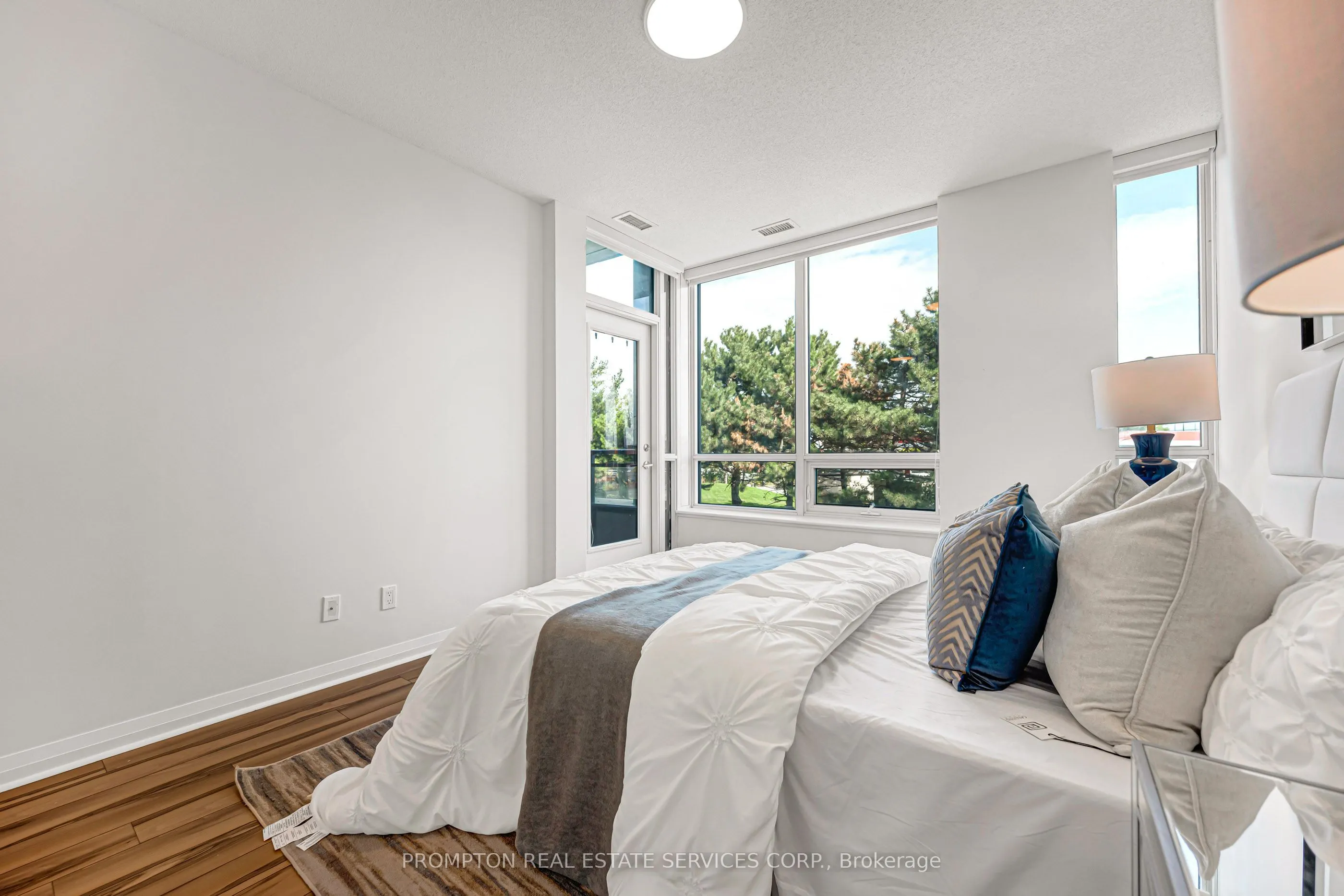 55 Eglinton Avenue W #108