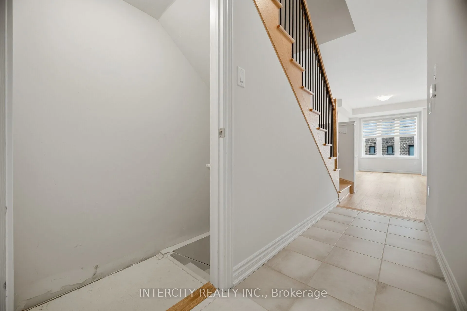 1378 National Common