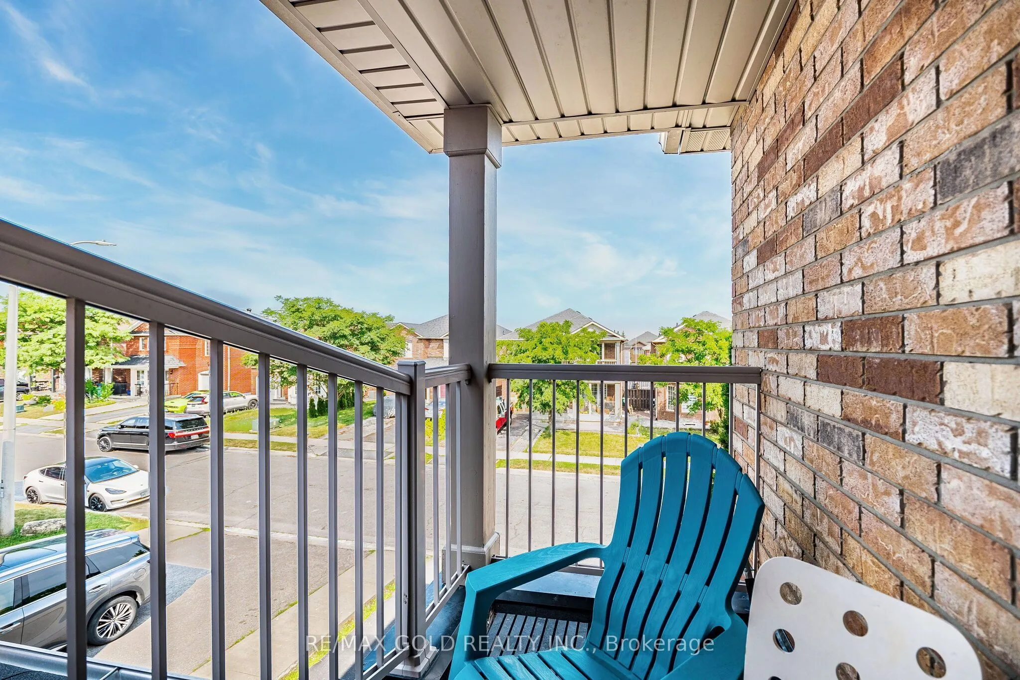 77 Schooner Drive