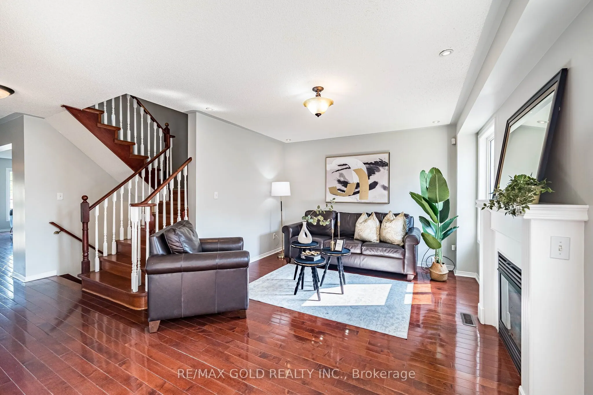 77 Schooner Drive