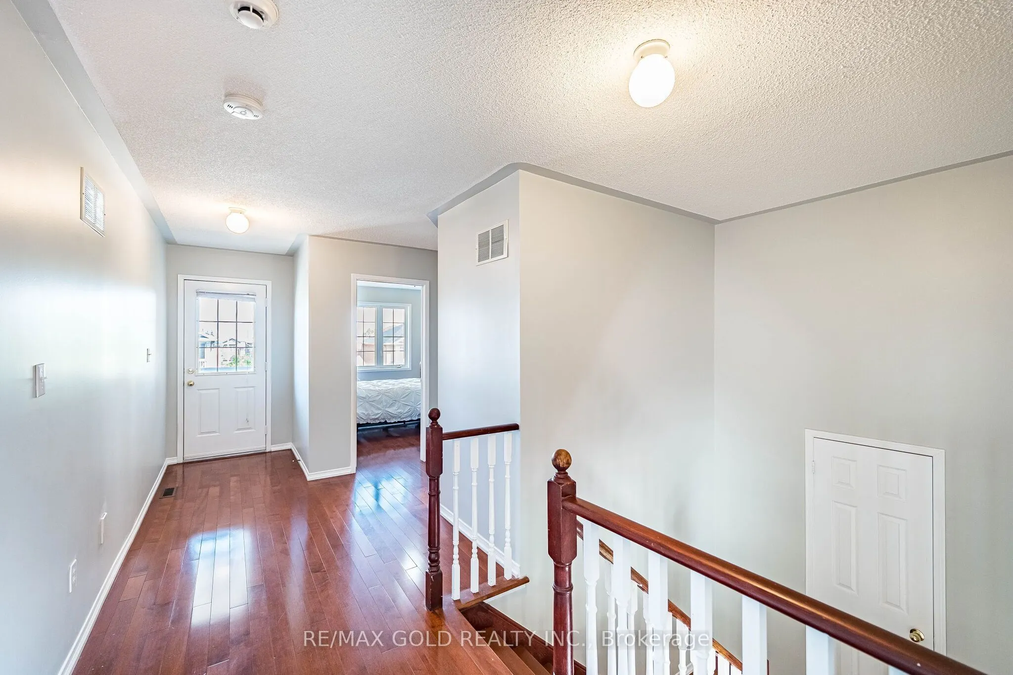 77 Schooner Drive