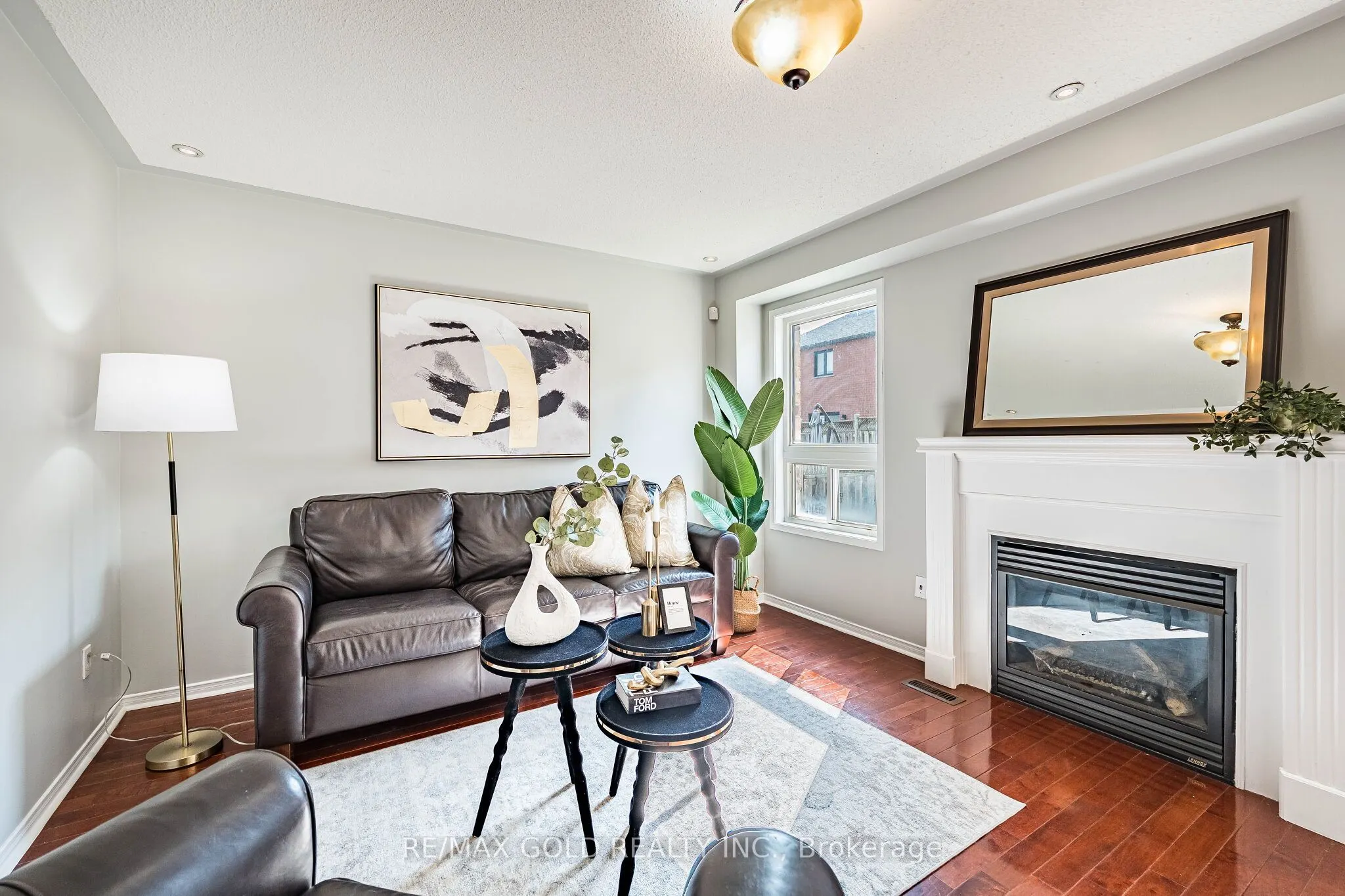 77 Schooner Drive