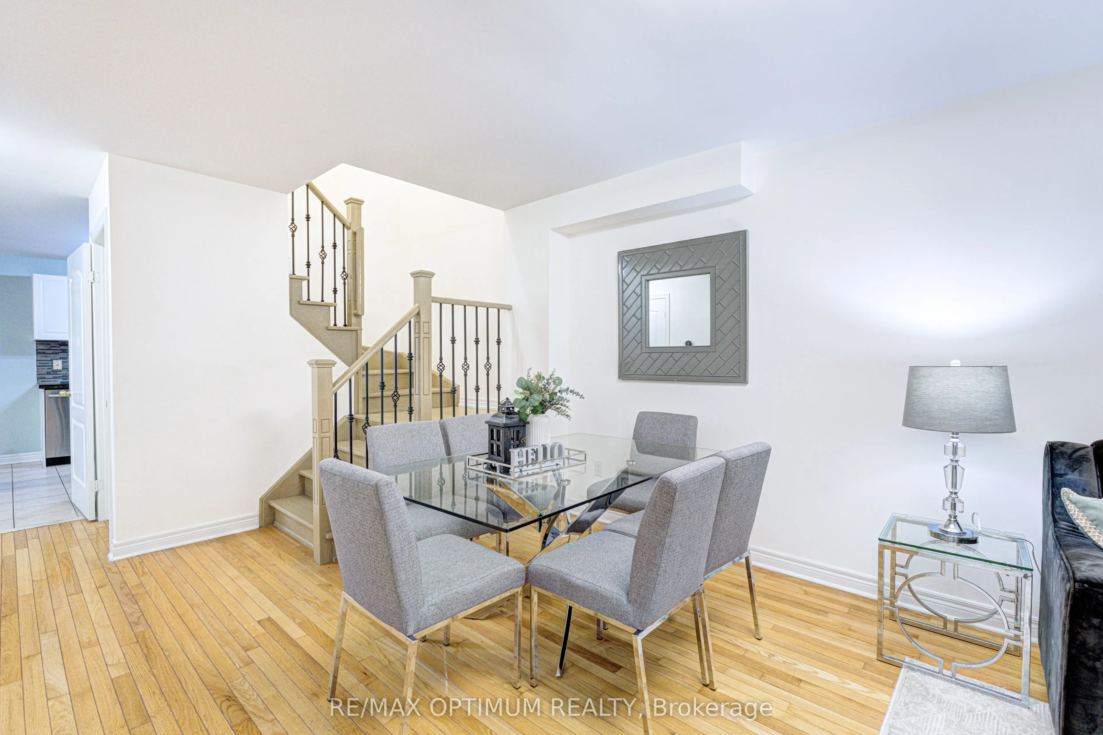 1829 Samuelson Circle