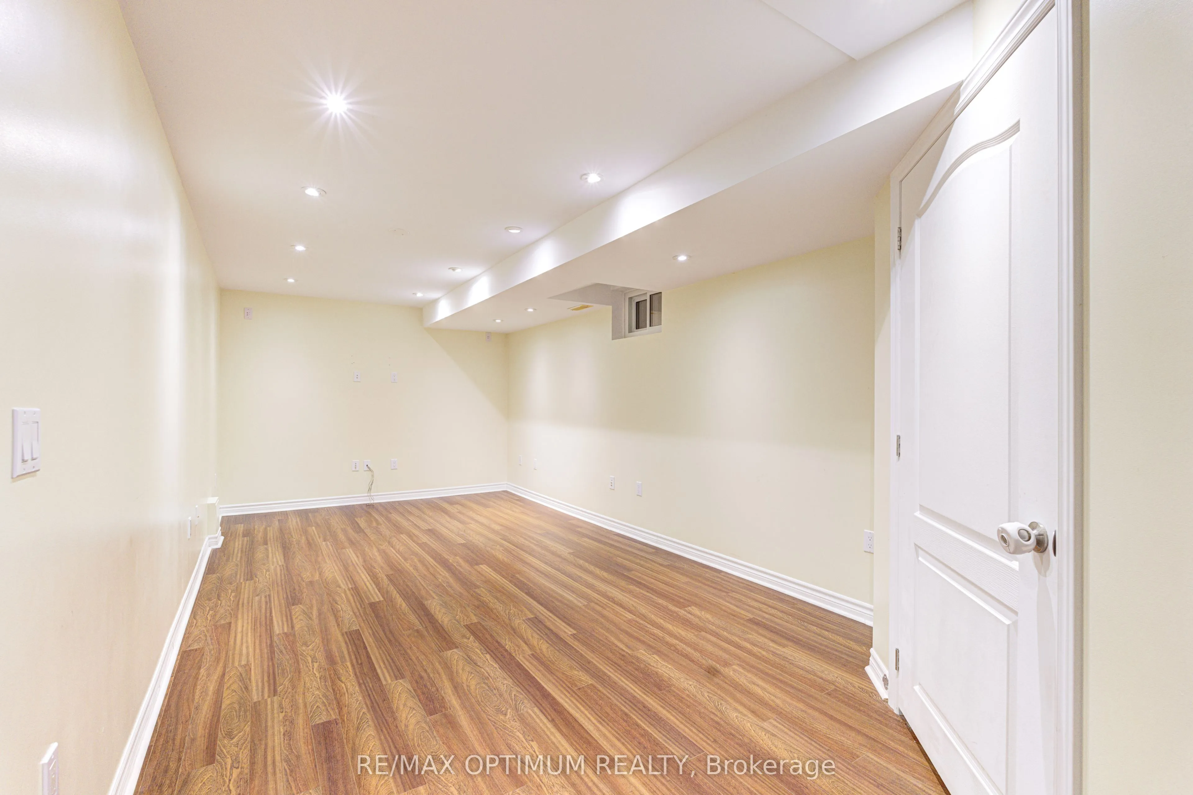 1829 Samuelson Circle