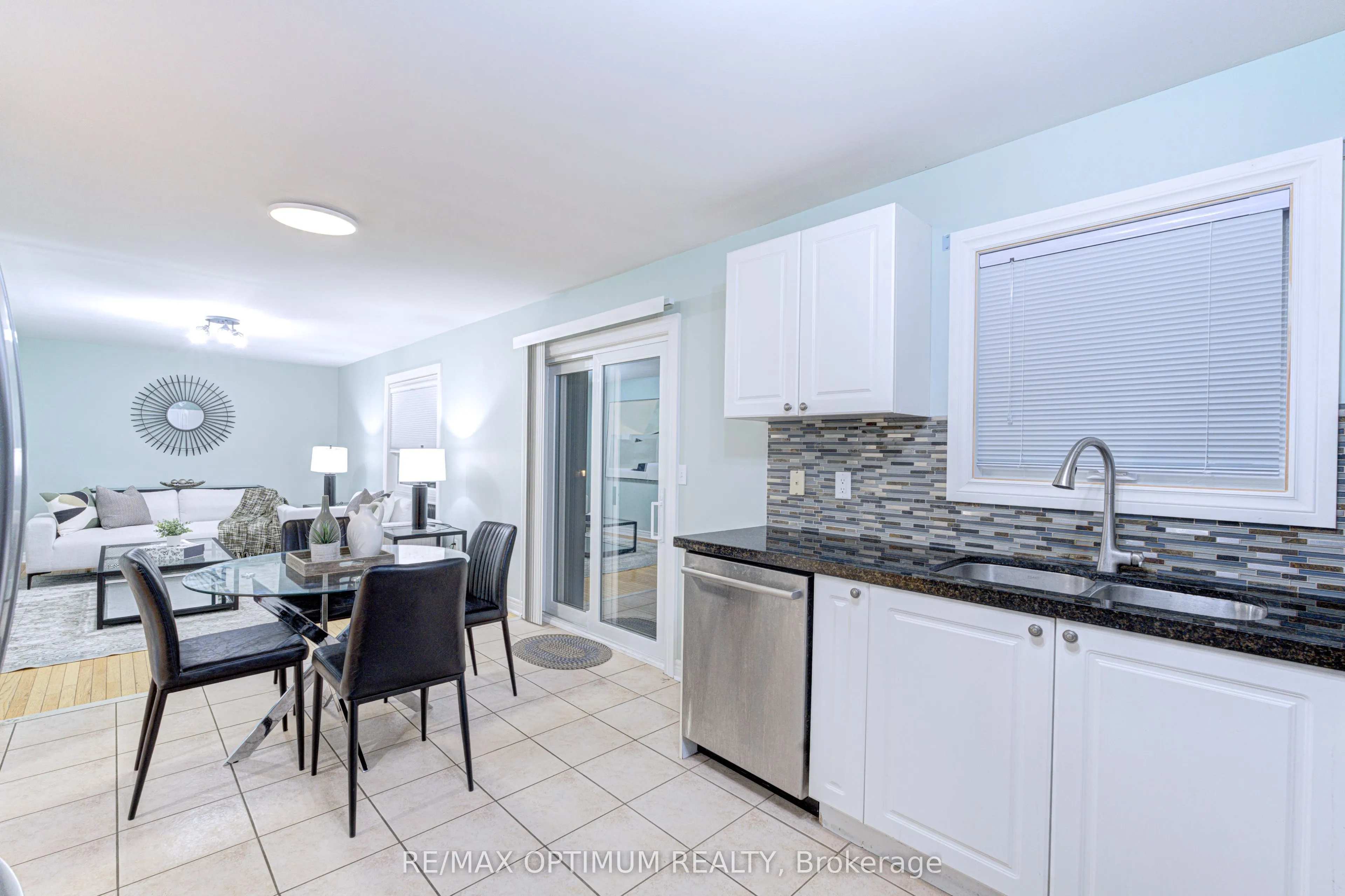 1829 Samuelson Circle