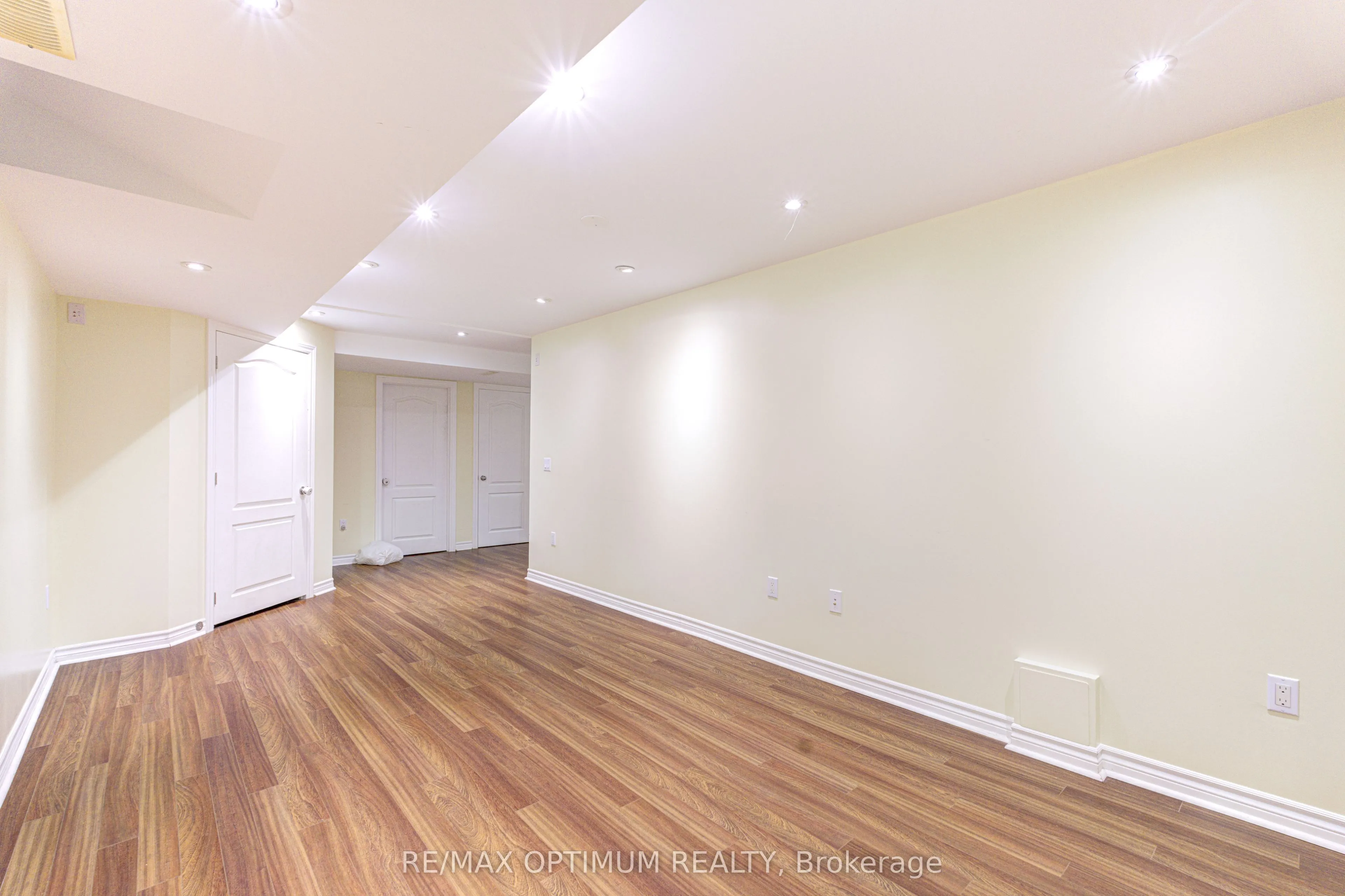 1829 Samuelson Circle