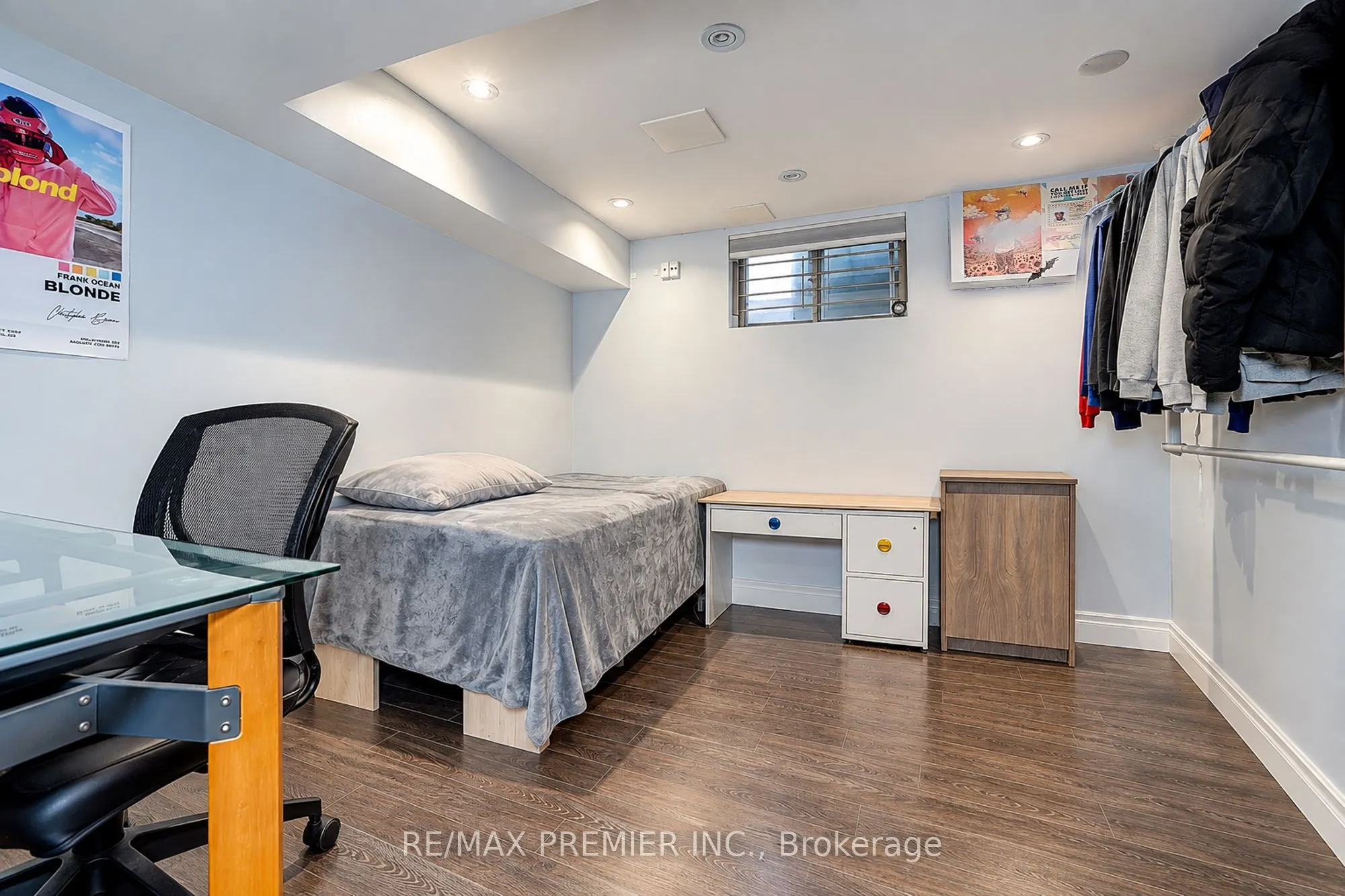 445 Selsey Drive