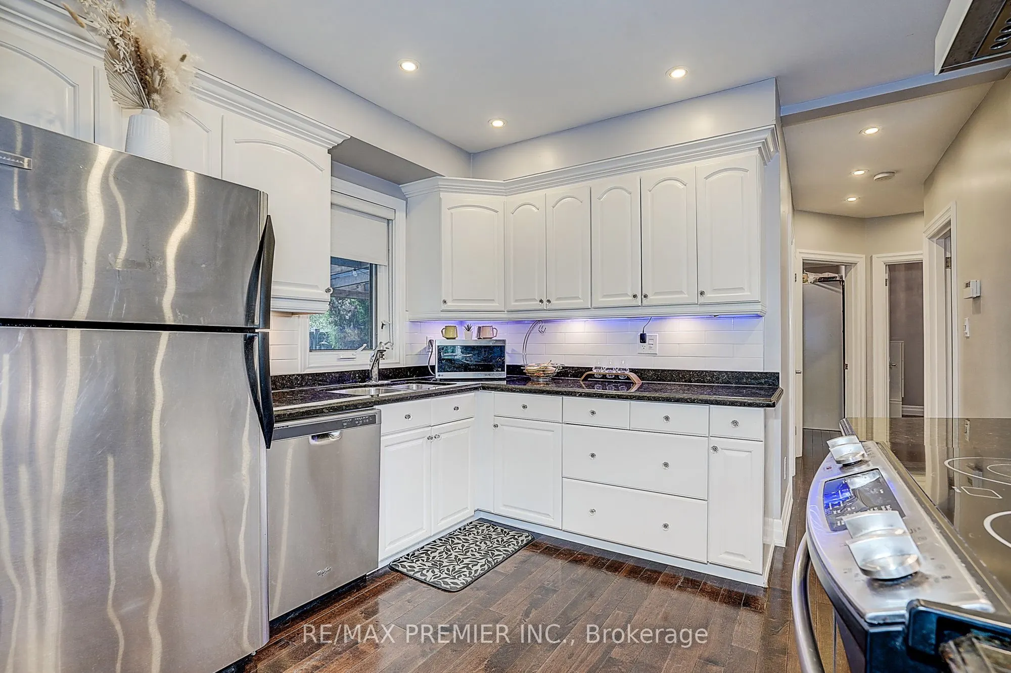 445 Selsey Drive