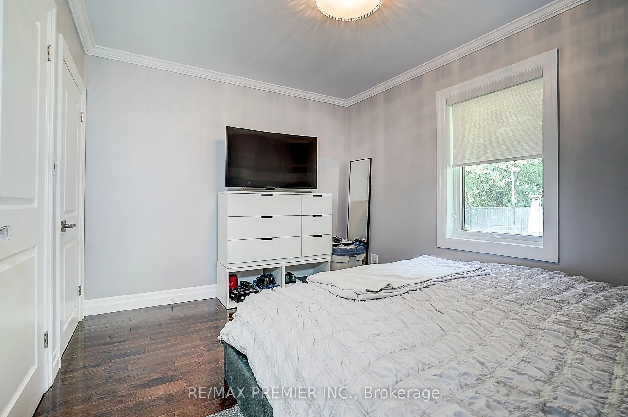 445 Selsey Drive