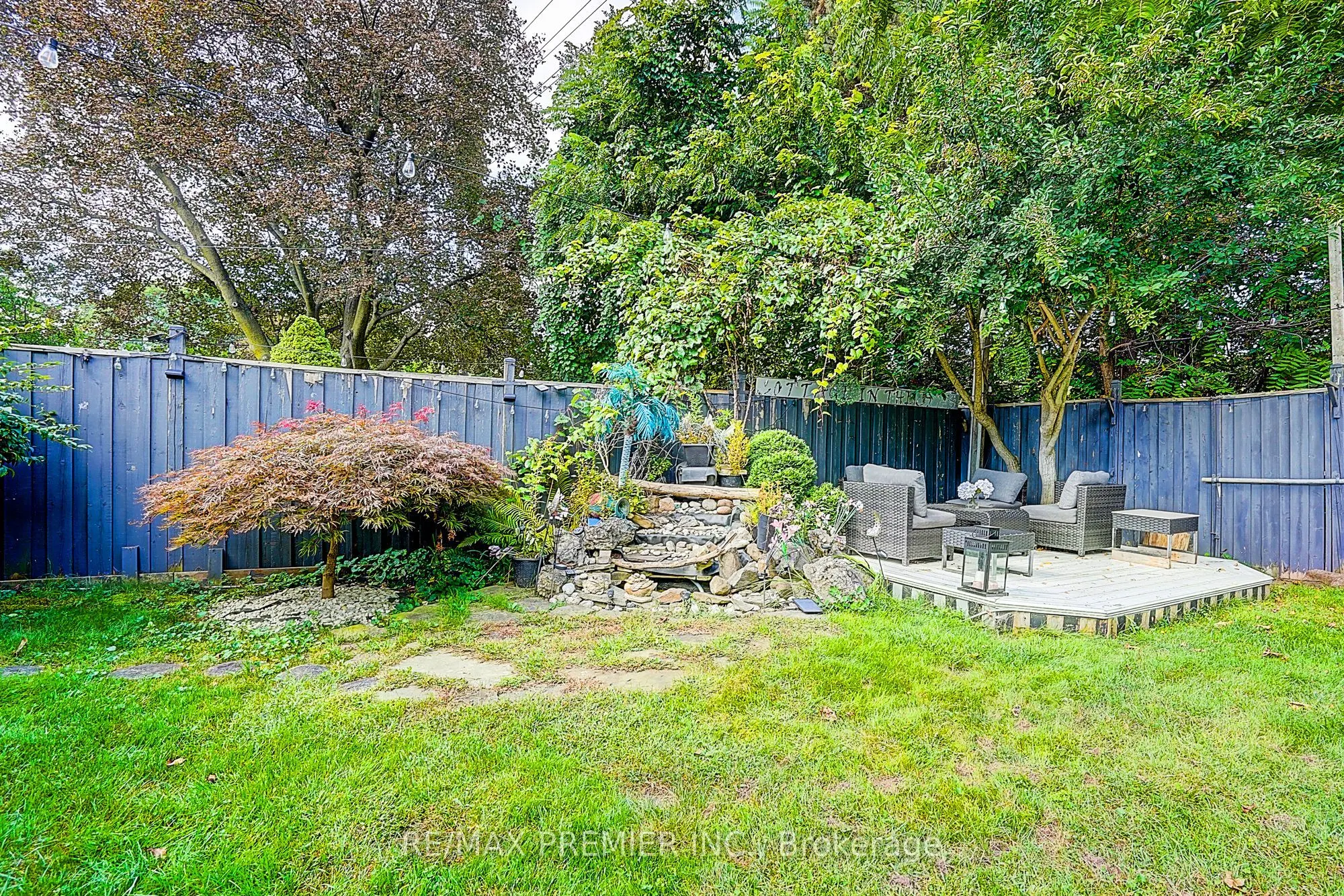 445 Selsey Drive