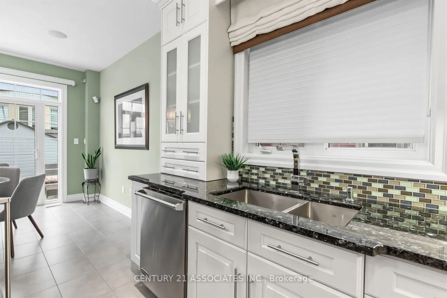 29 Black Diamond Crescent