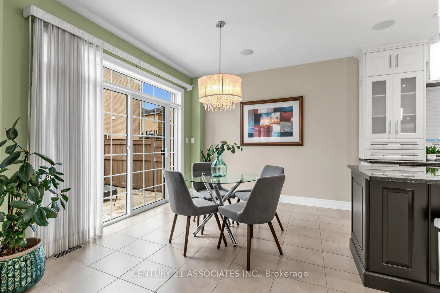 29 Black Diamond Crescent