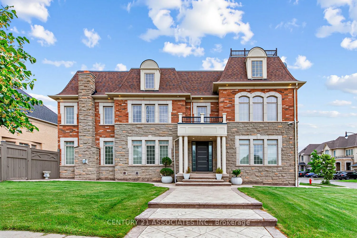 29 Black Diamond Crescent