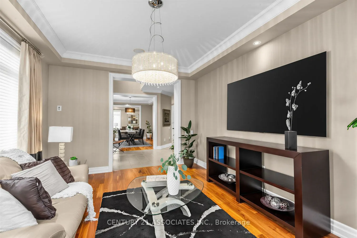 29 Black Diamond Crescent