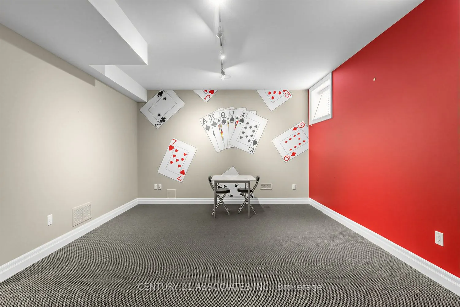 29 Black Diamond Crescent