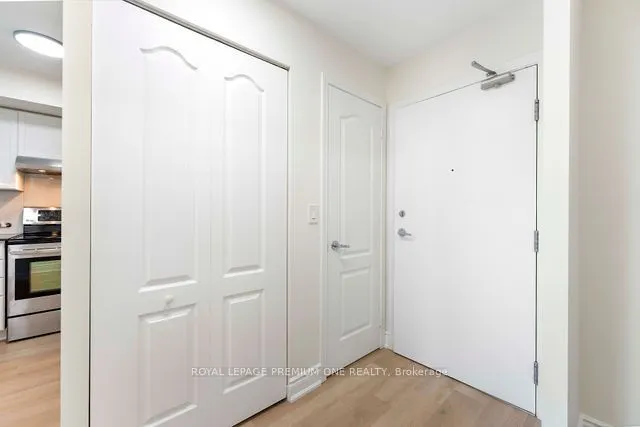 33 Elm Drive W #611