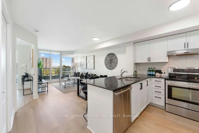 33 Elm Drive W #611