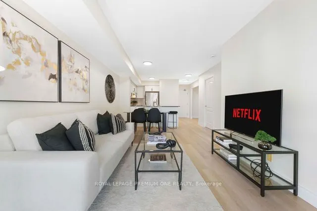 33 Elm Drive W #611
