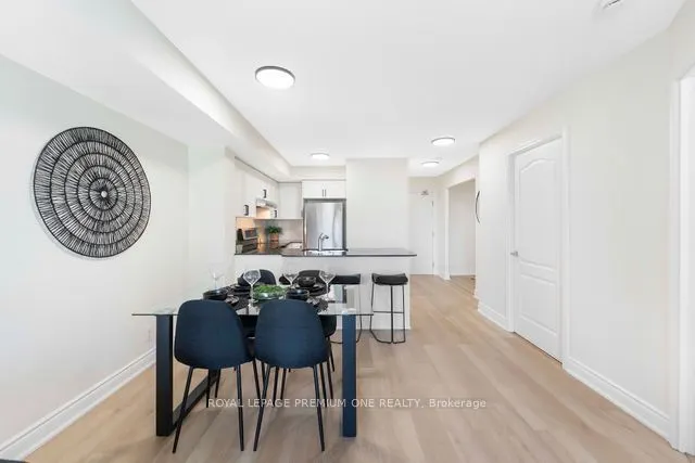 33 Elm Drive W #611