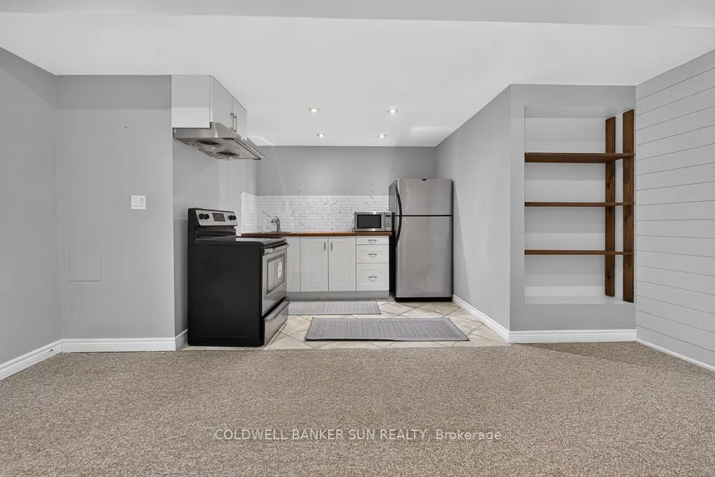 1059 Eager Road