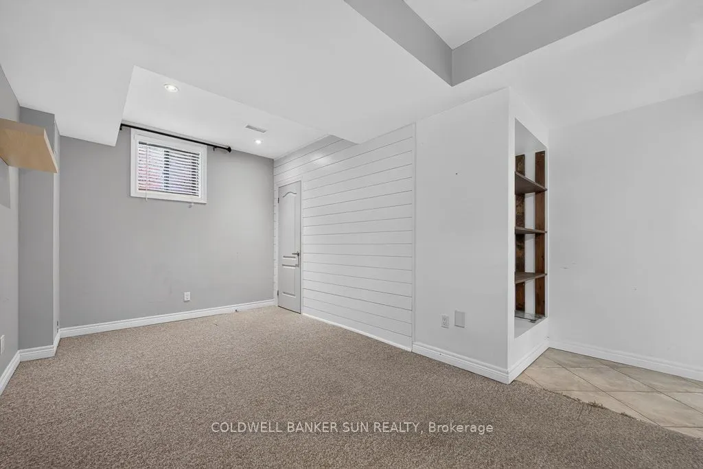1059 Eager Road
