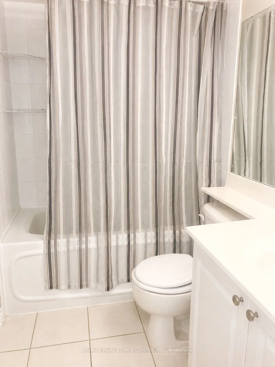 33 Elm Drive #1205