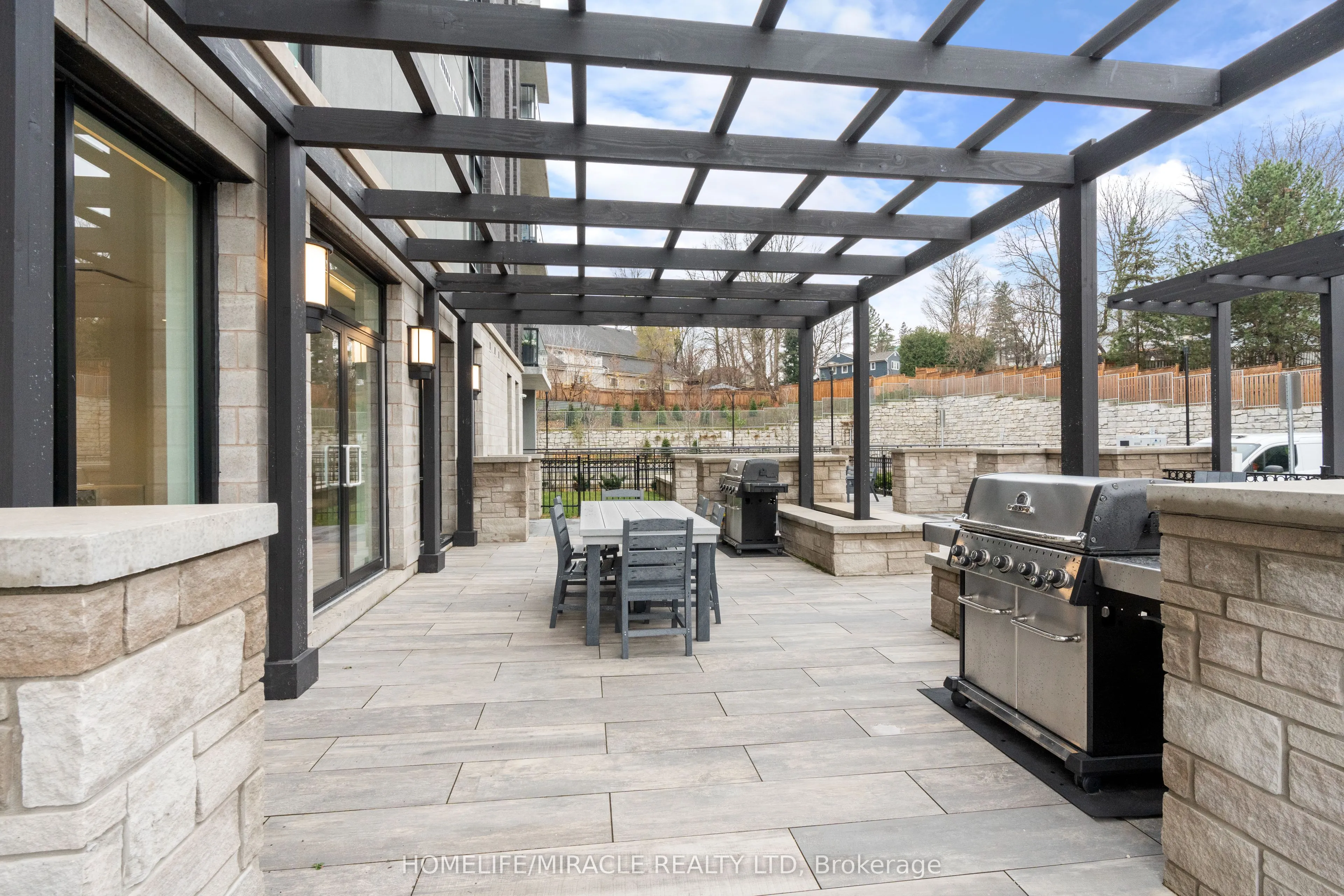 42 Mill Street #414