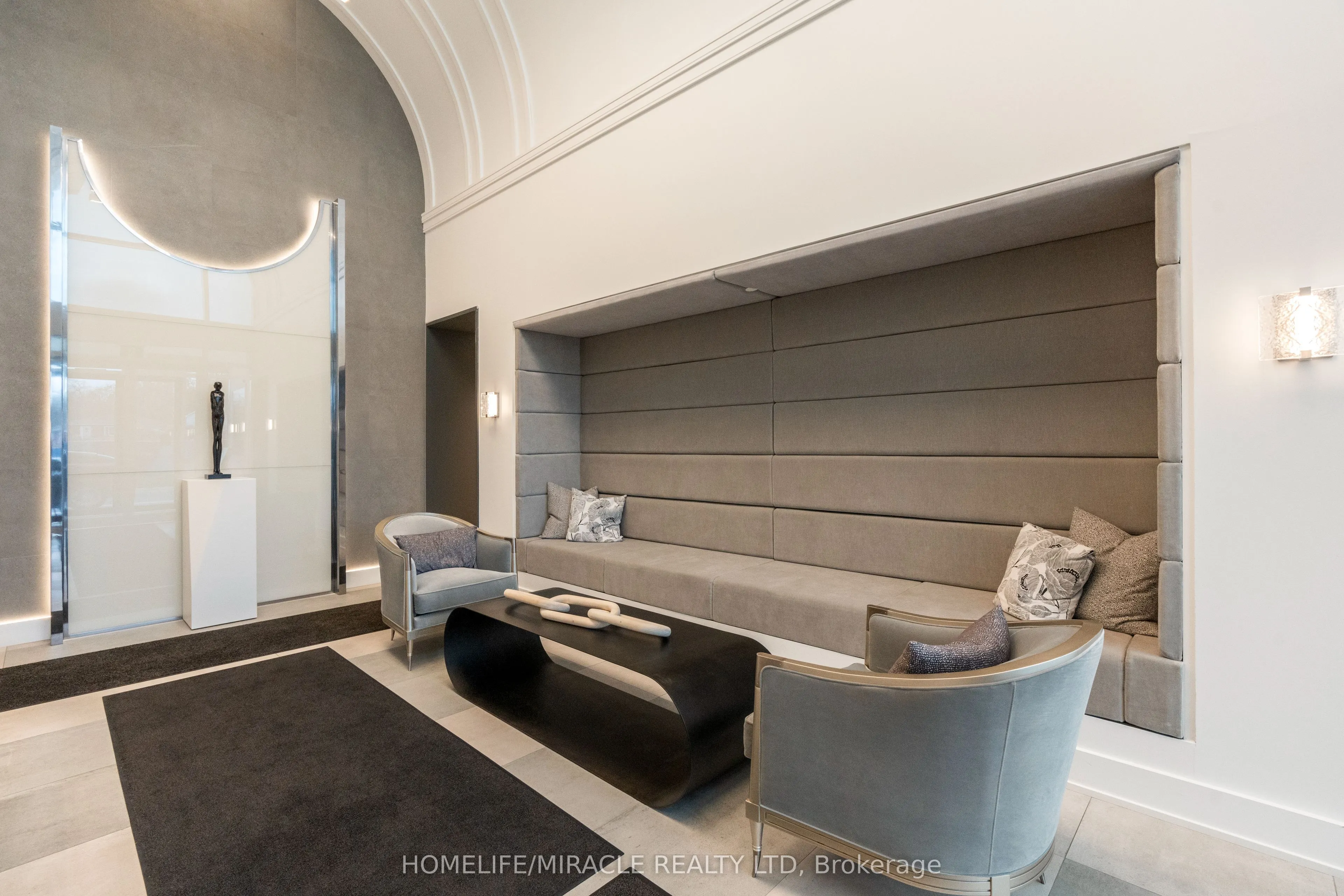 42 Mill Street #414